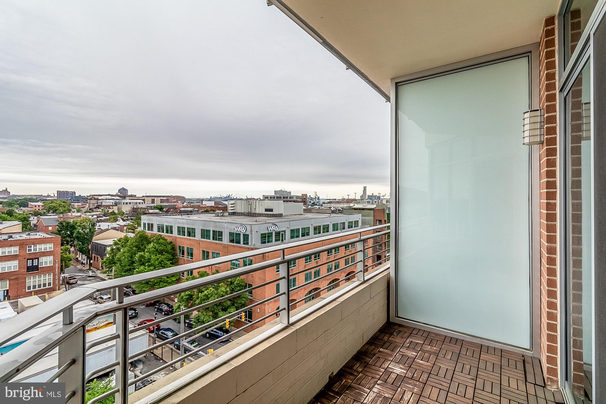 HARBOR EAST - Residential