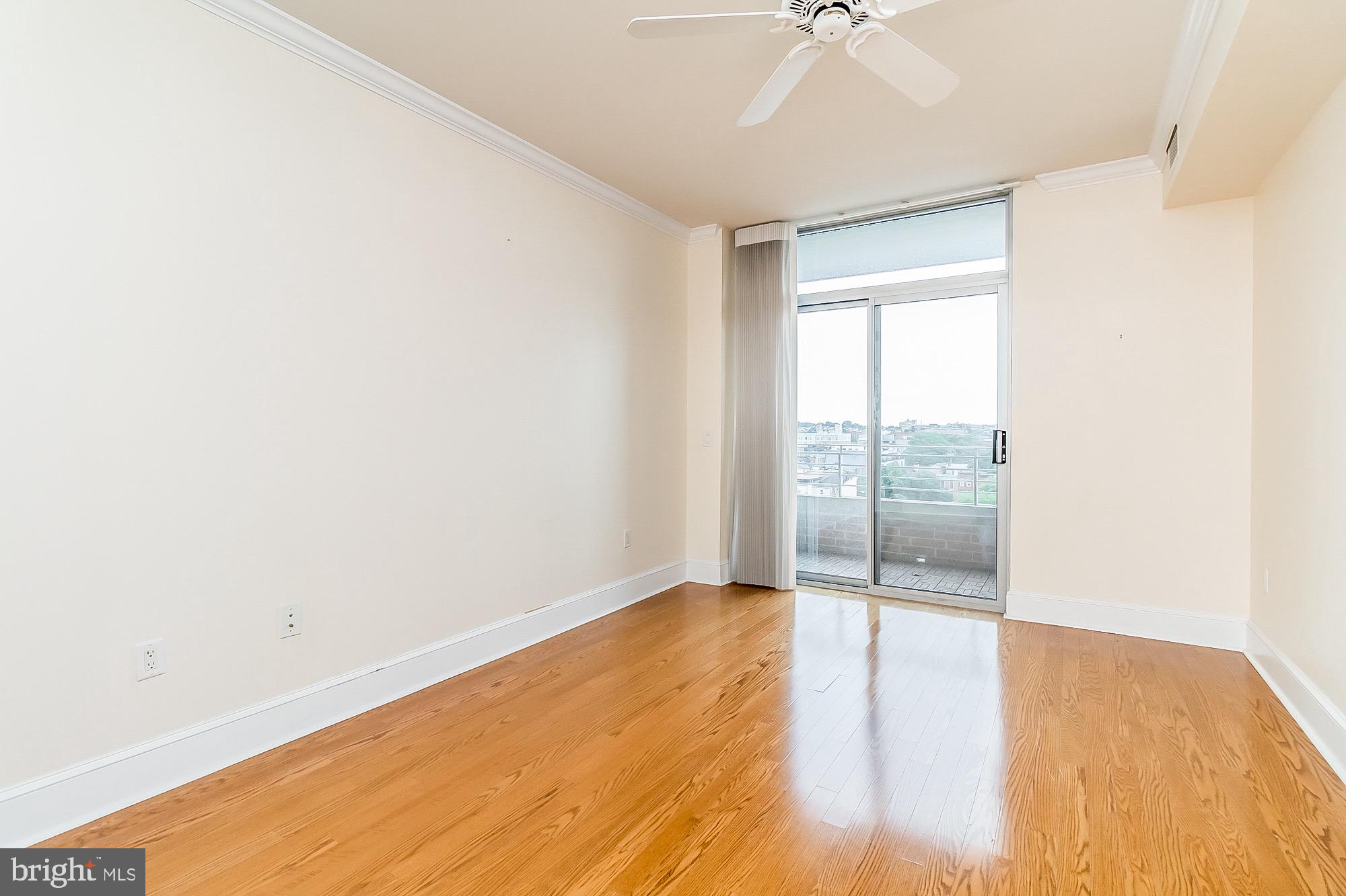 HARBOR EAST - Residential