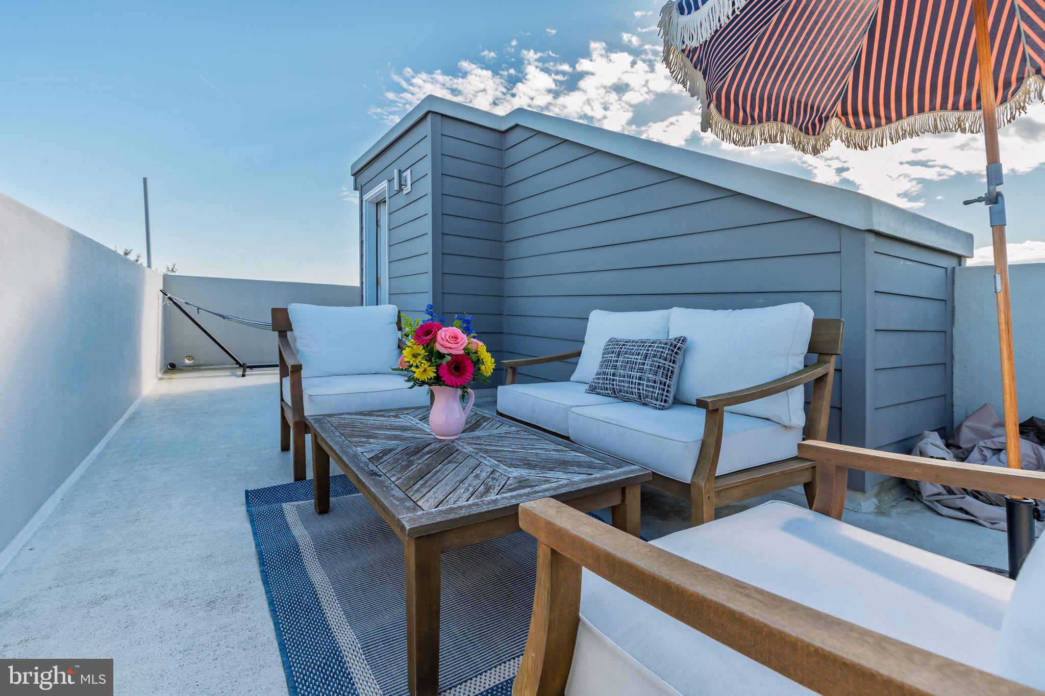 POINT BREEZE - Residential