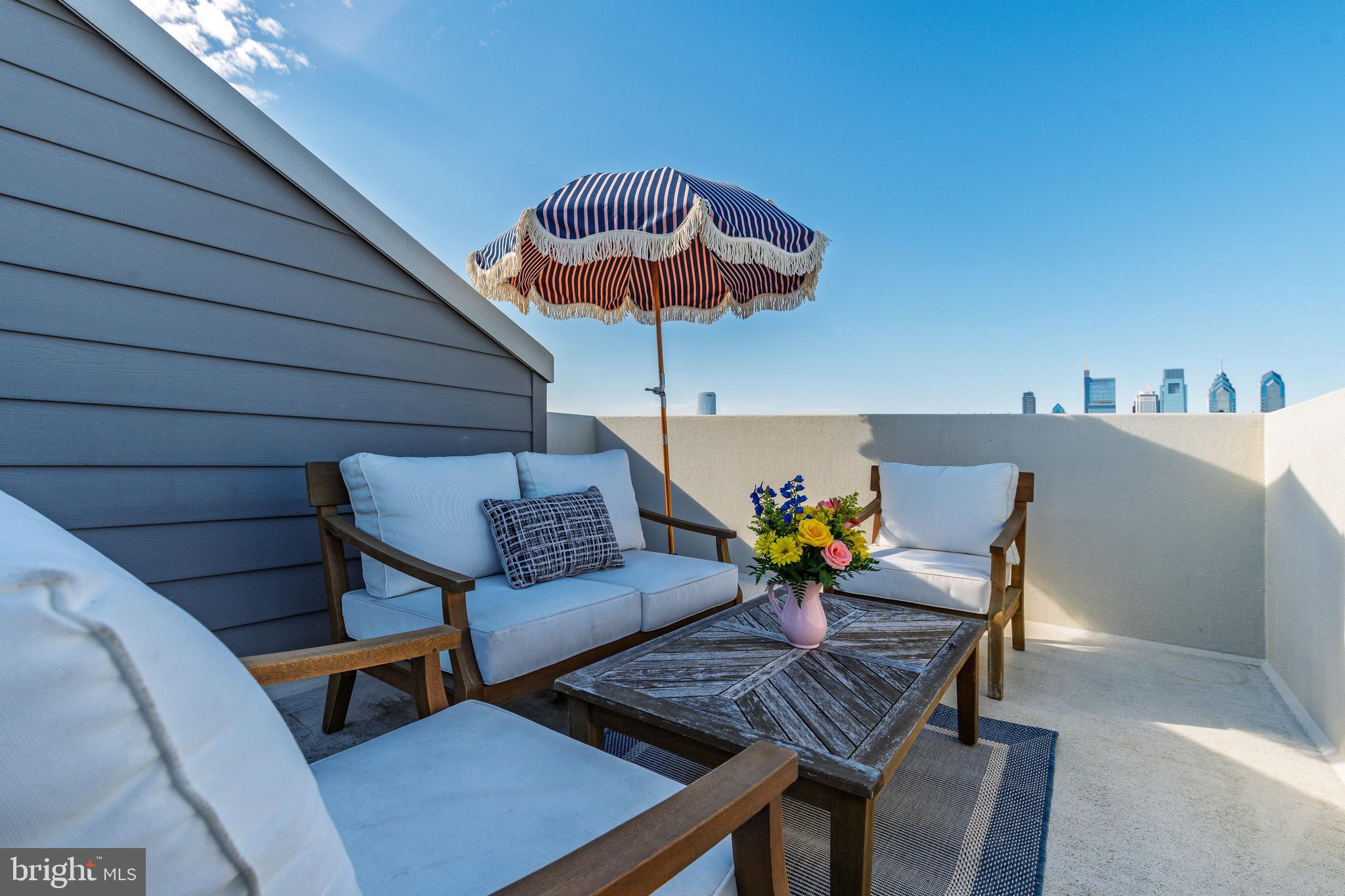 POINT BREEZE - Residential