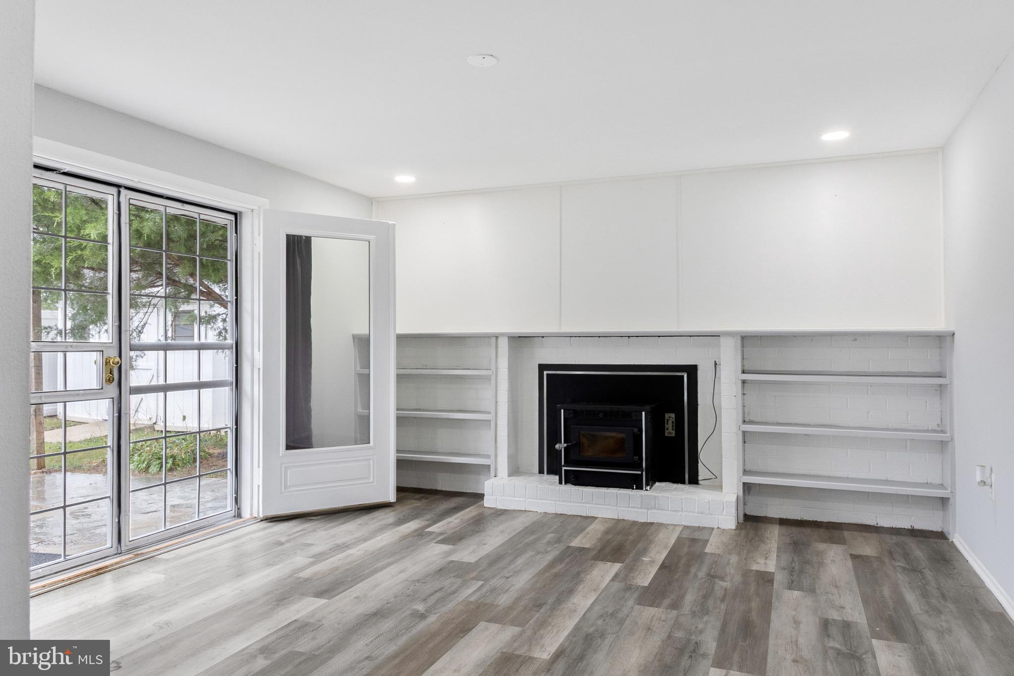 PINEFIELD - Residential