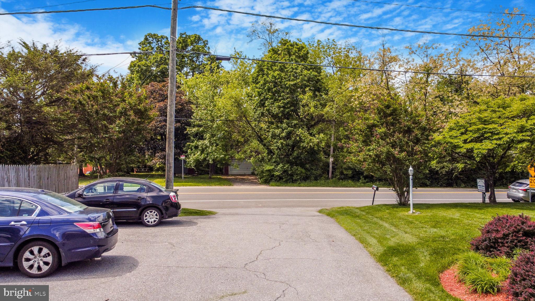 FAIRLAND ACRES - Residential