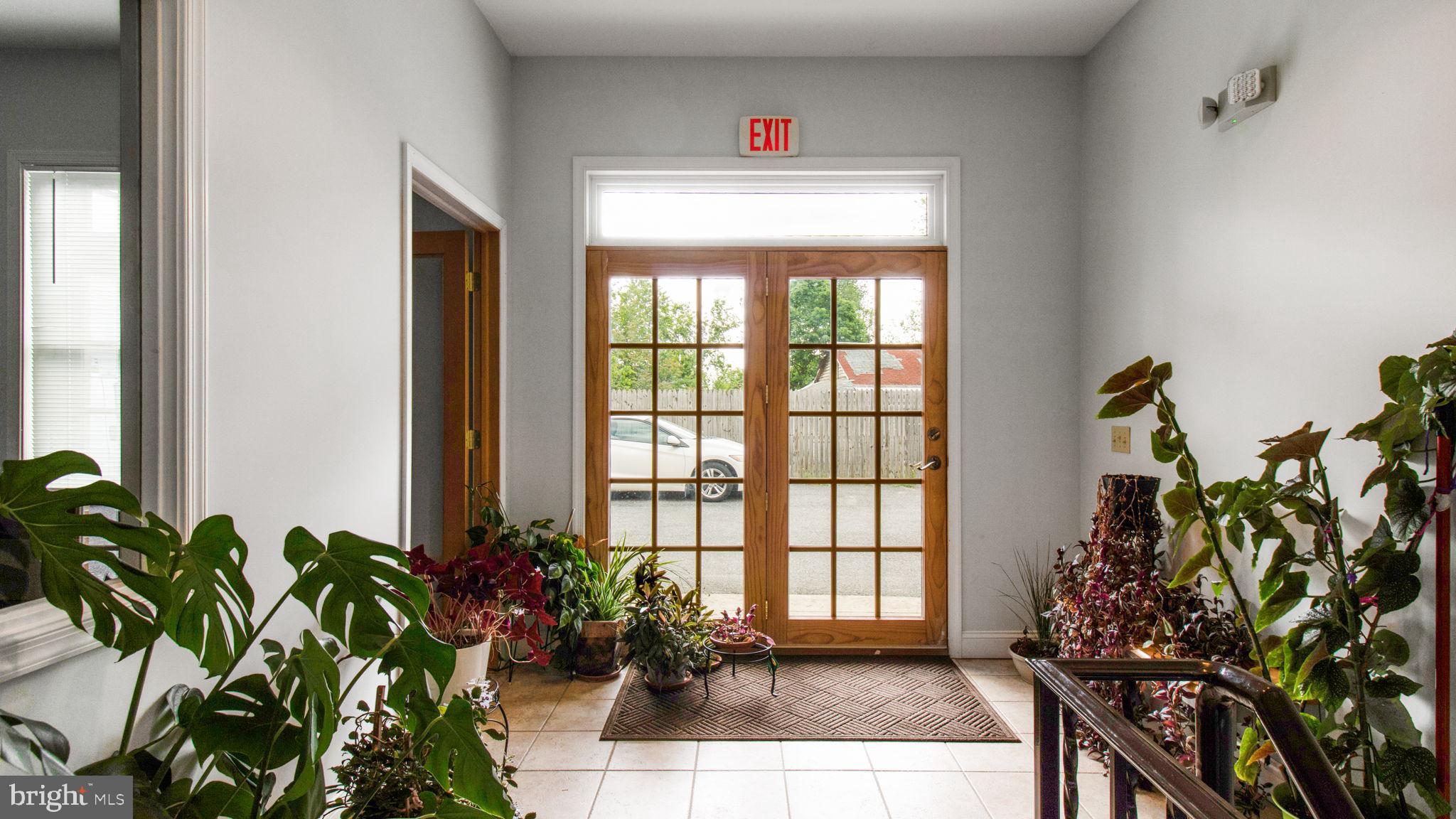 FAIRLAND ACRES - Residential