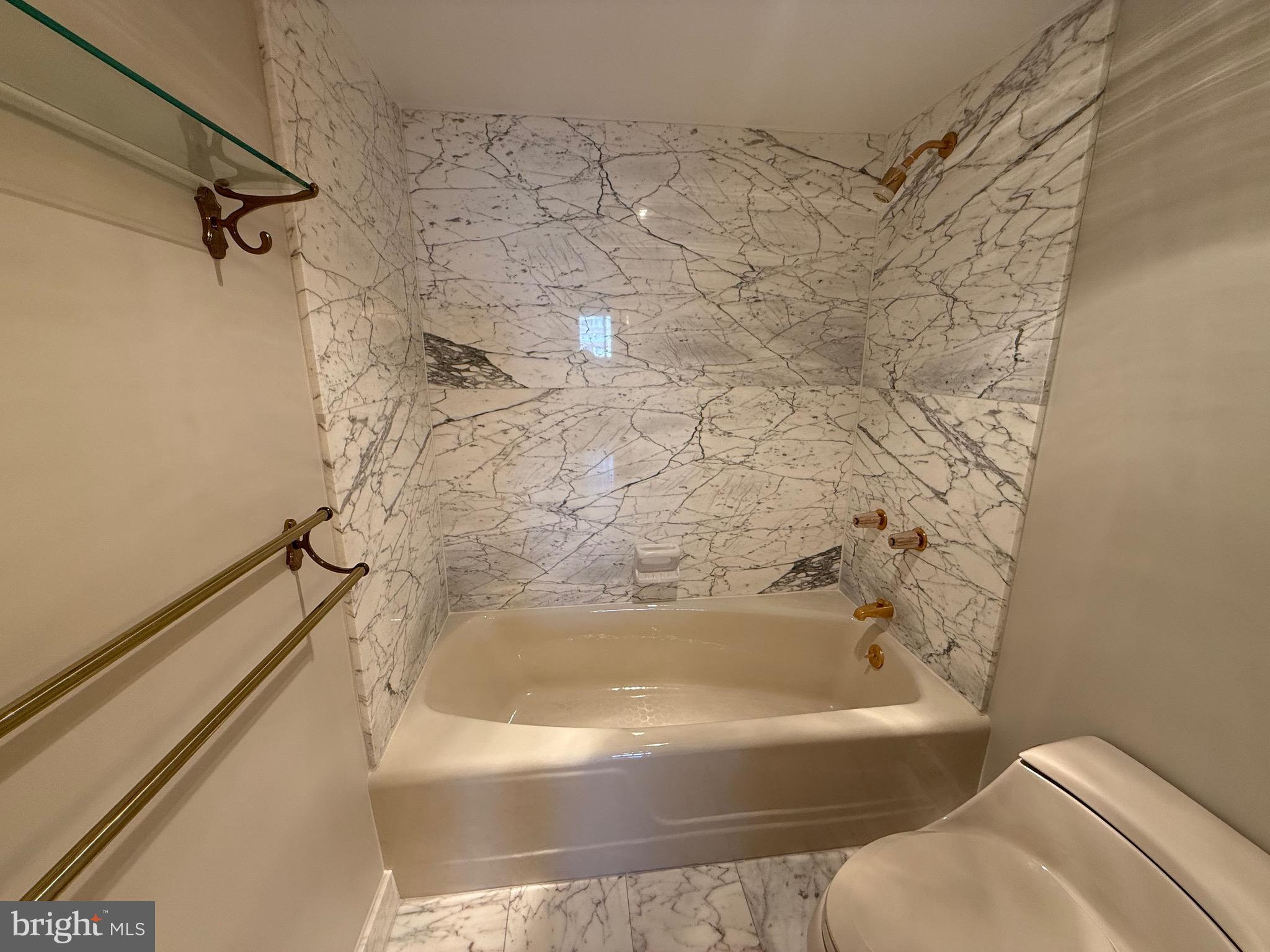 THE REPRESENTATIVE - Residential Lease