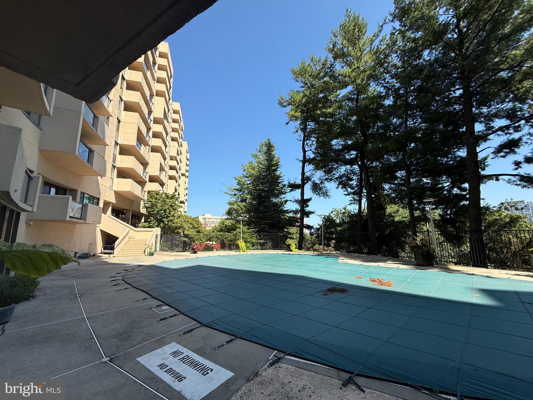 THE REPRESENTATIVE - Residential Lease