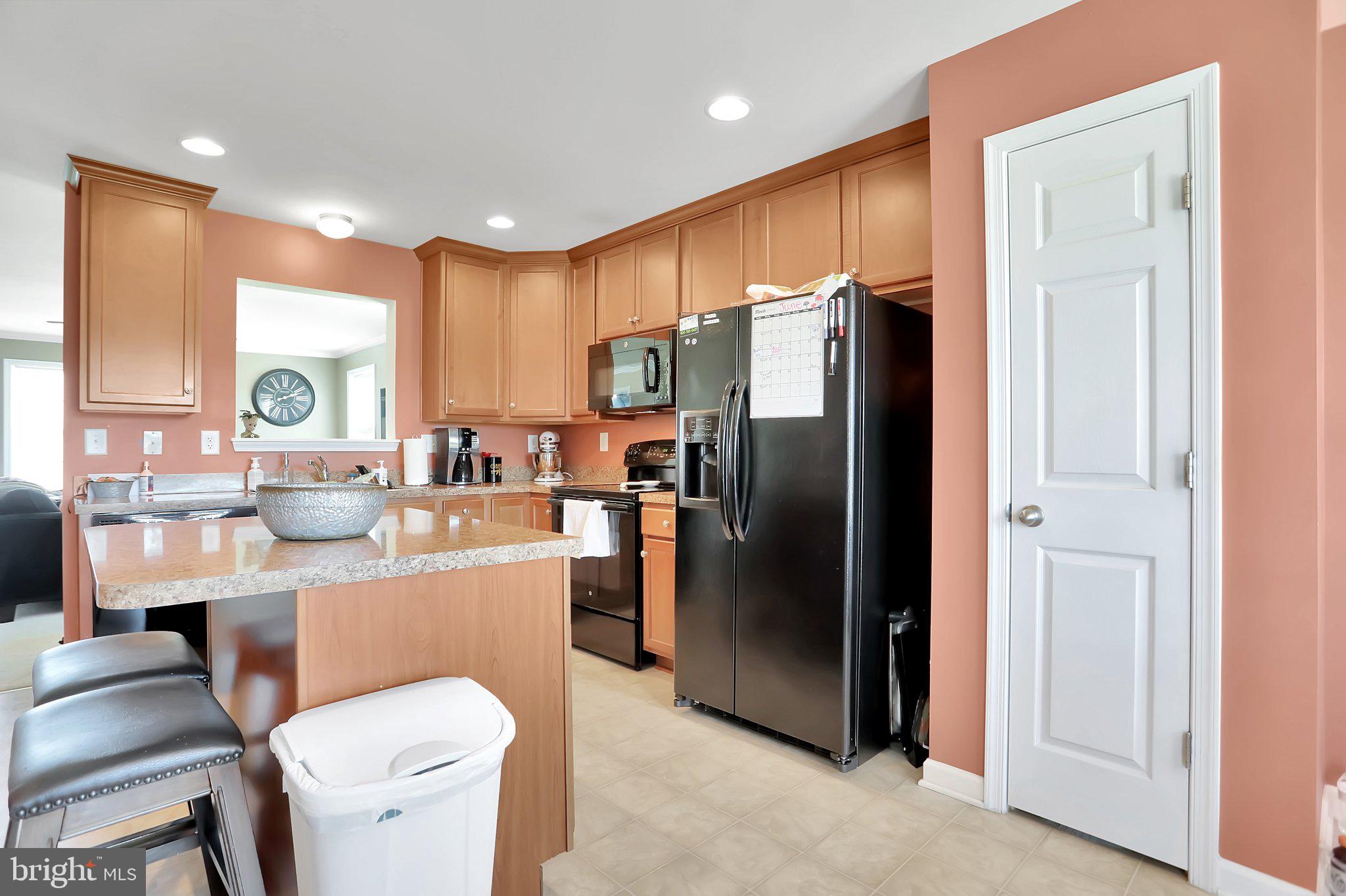 LAKELAND PLACE - Residential