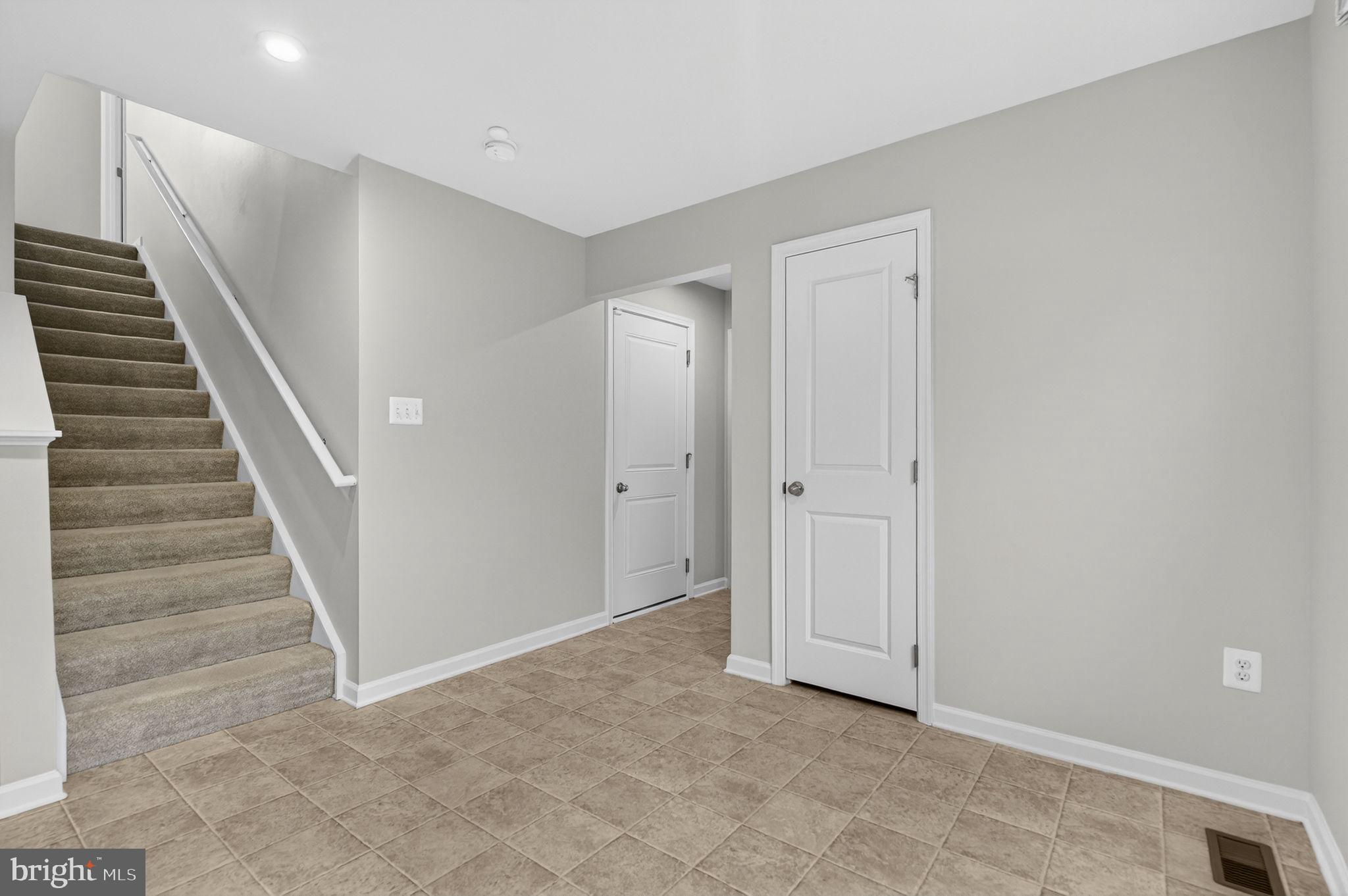 THE VILLAGE AT MIDDLETOWN - Residential