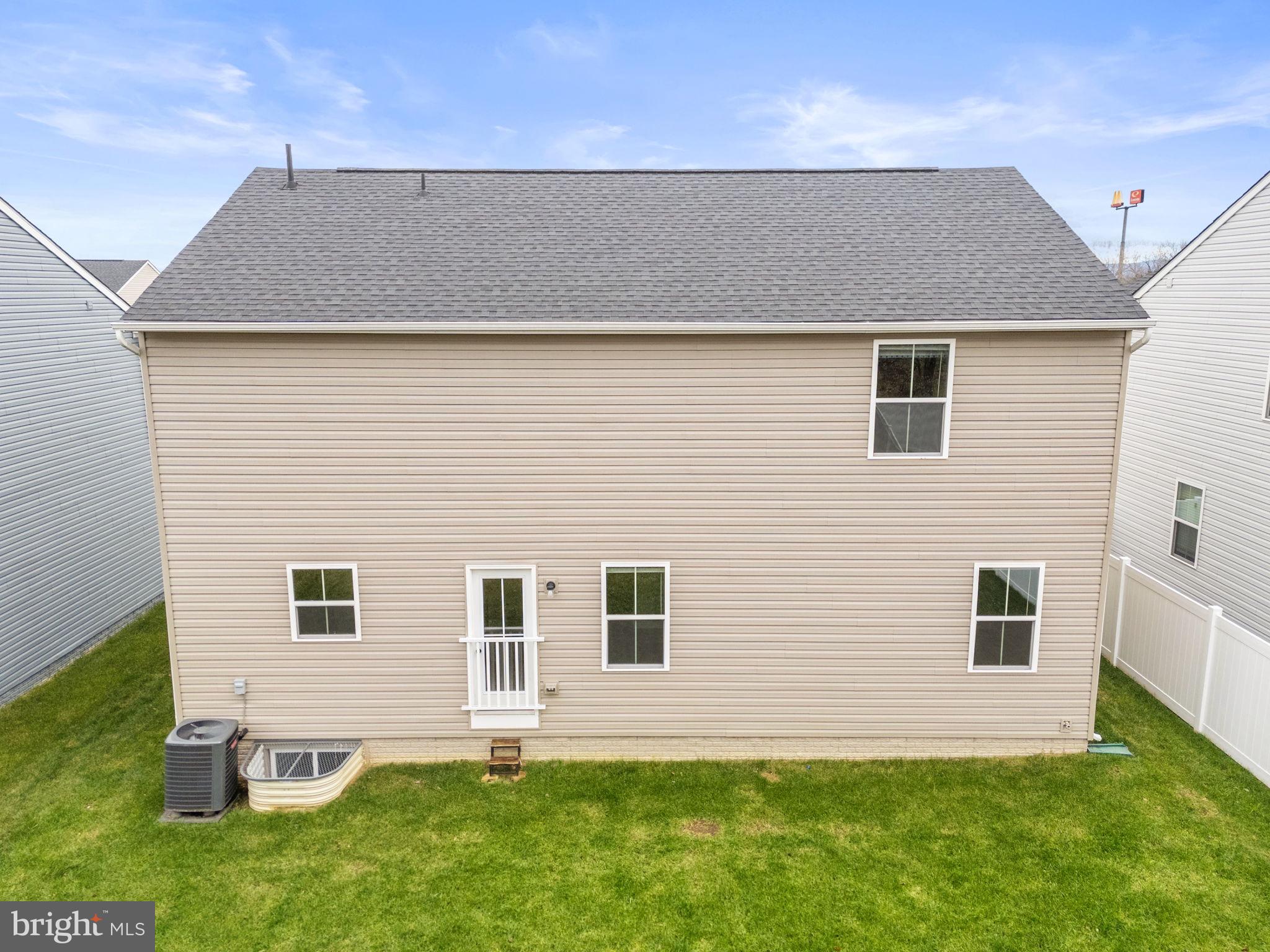 THE VILLAGE AT MIDDLETOWN - Residential