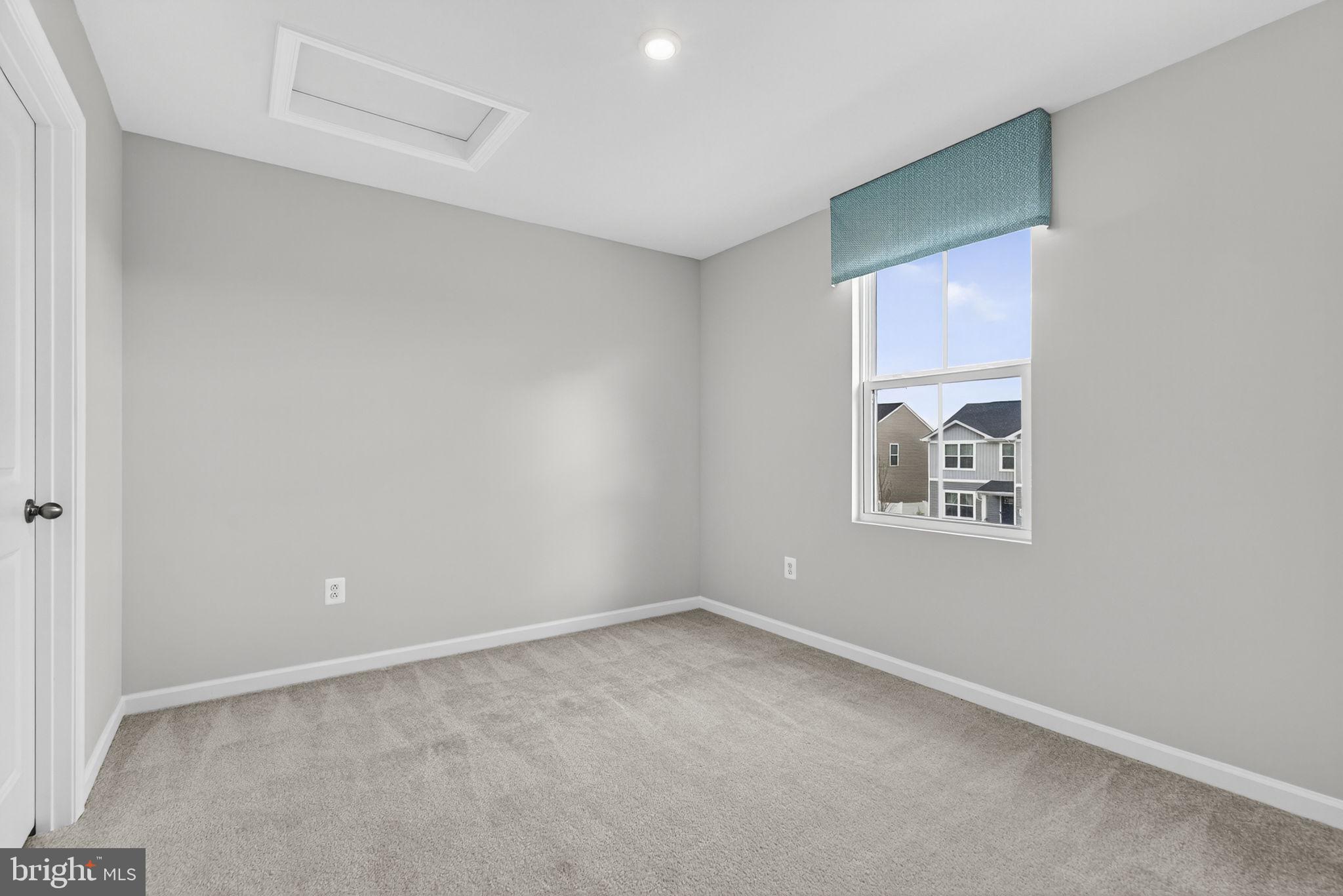 THE VILLAGE AT MIDDLETOWN - Residential