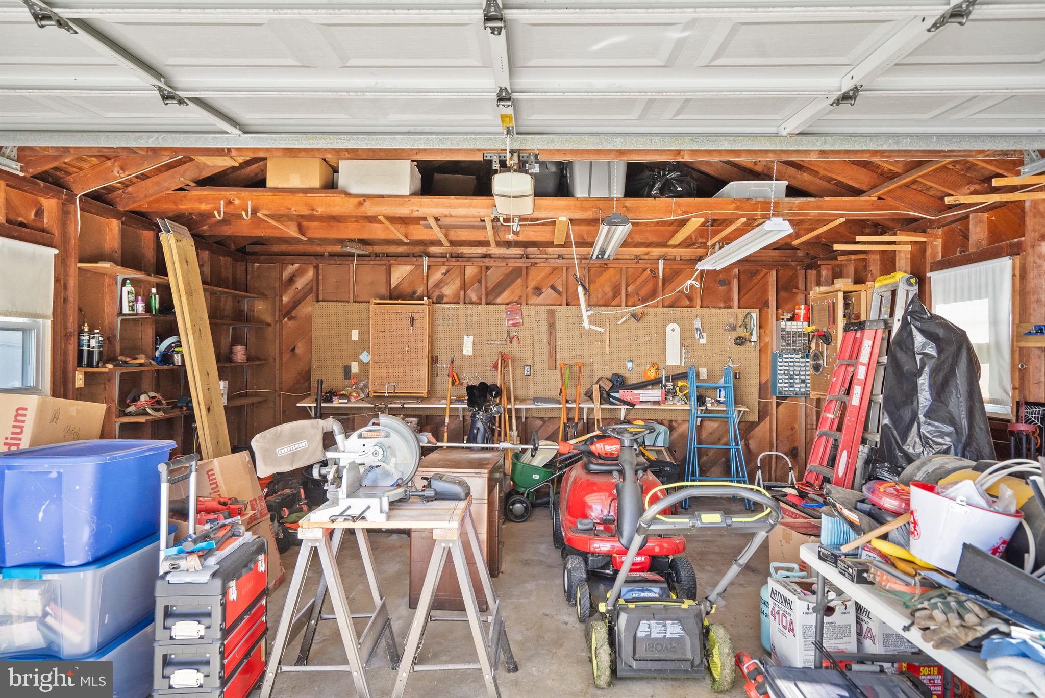 DOUBLE ROCK - Residential