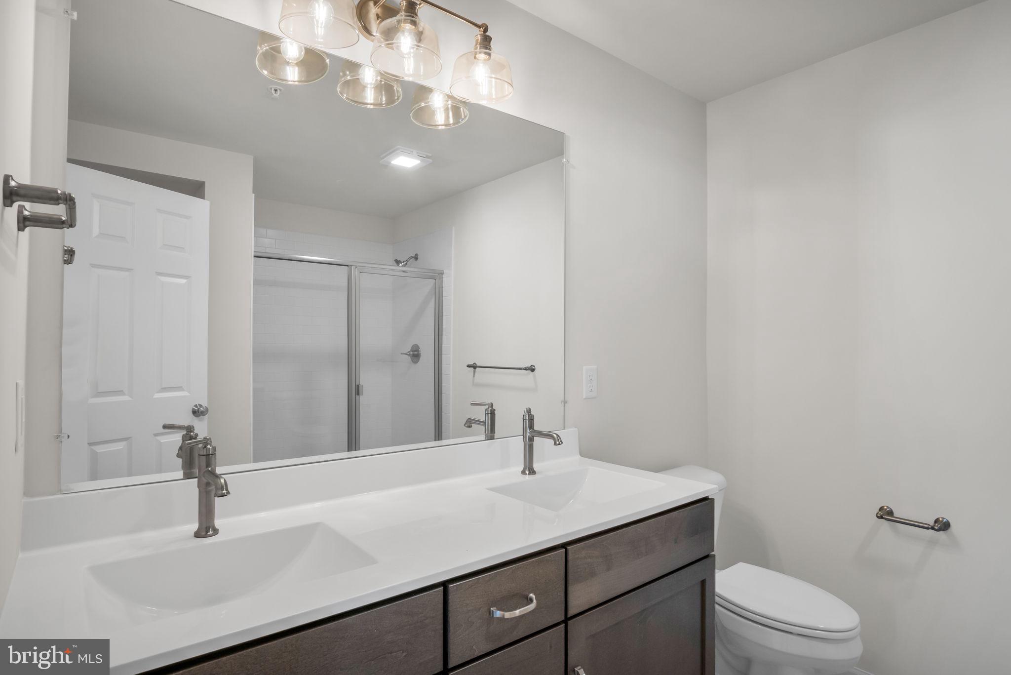 MAYAPPLE WOODS - Residential