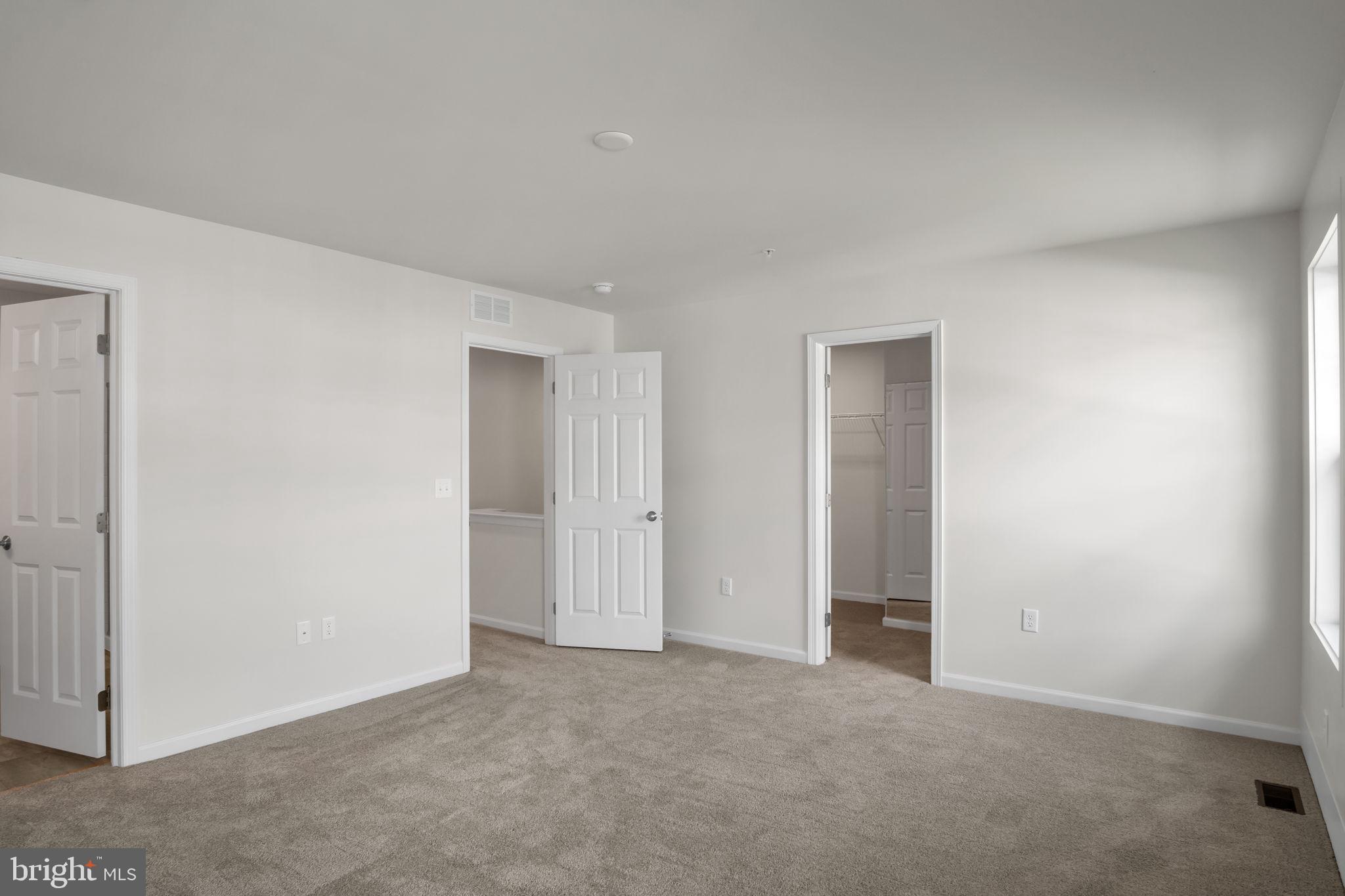 MAYAPPLE WOODS - Residential