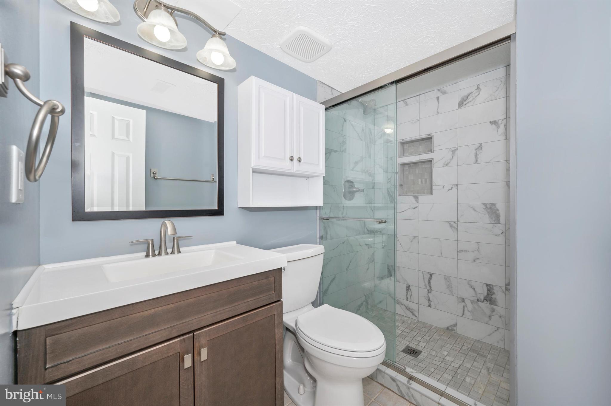 DIAMOND HILLS - Residential