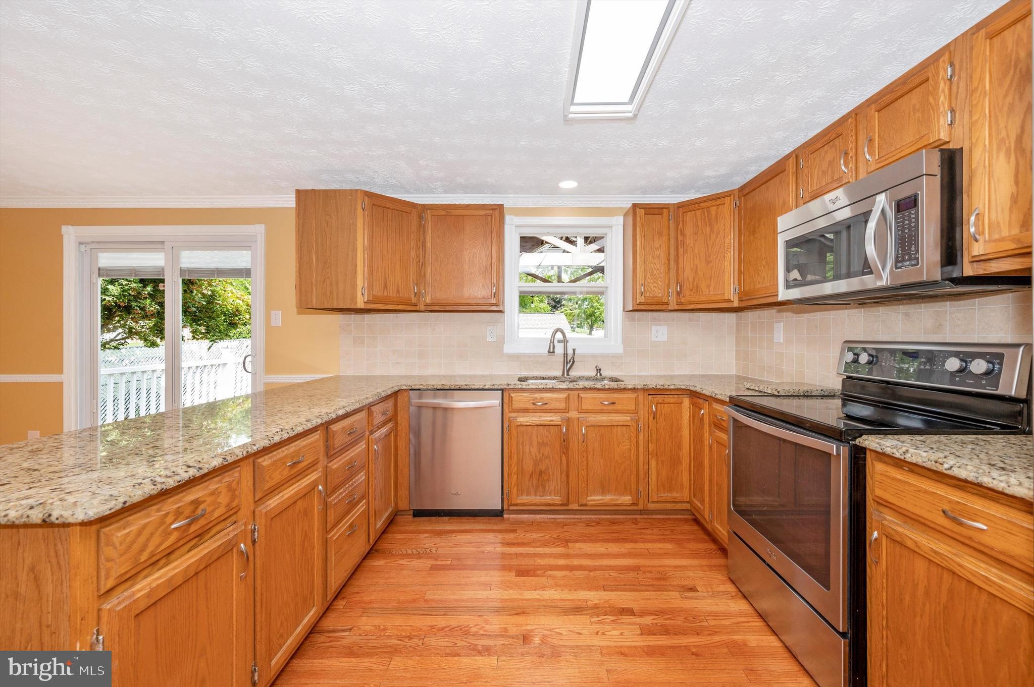 DIAMOND HILLS - Residential