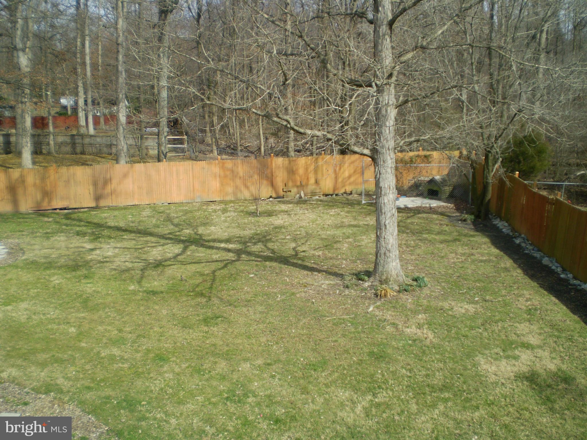 CHRIS MAR MANOR - Residential