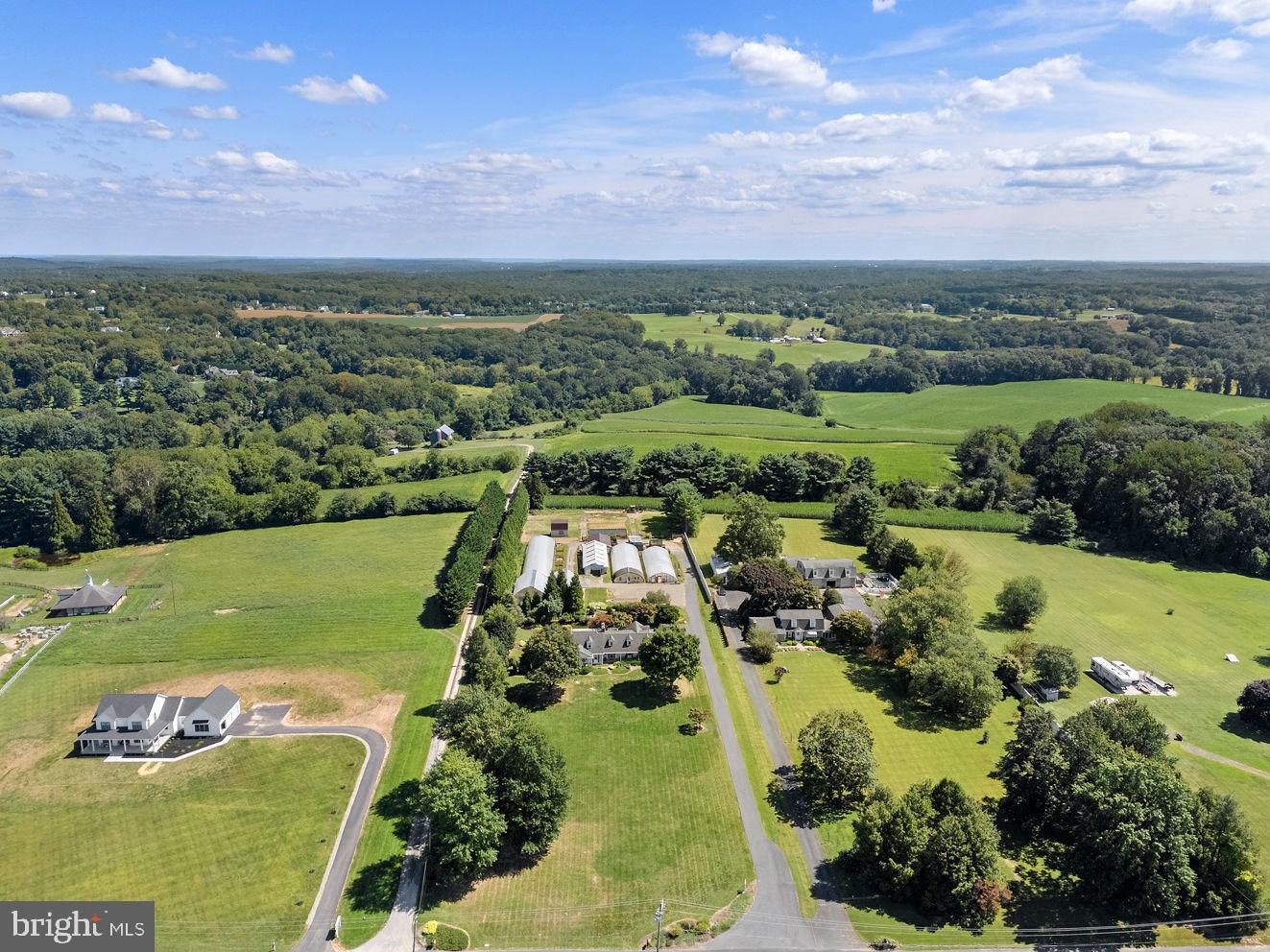 JARRETTSVILLE - Residential