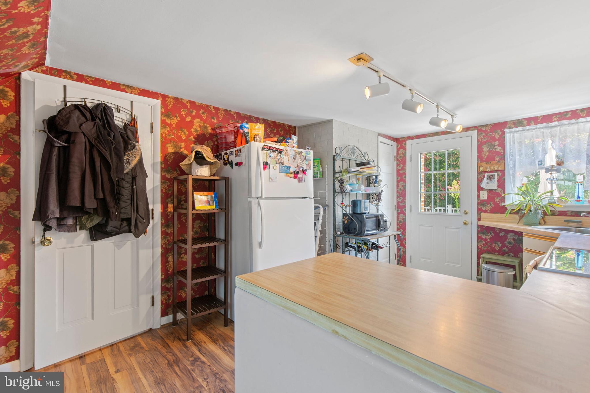 JARRETTSVILLE - Residential