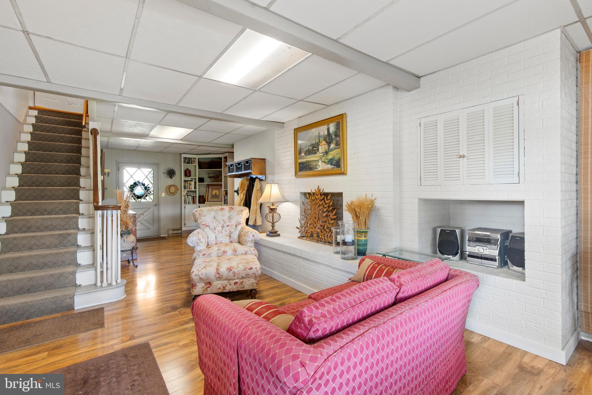 JARRETTSVILLE - Residential