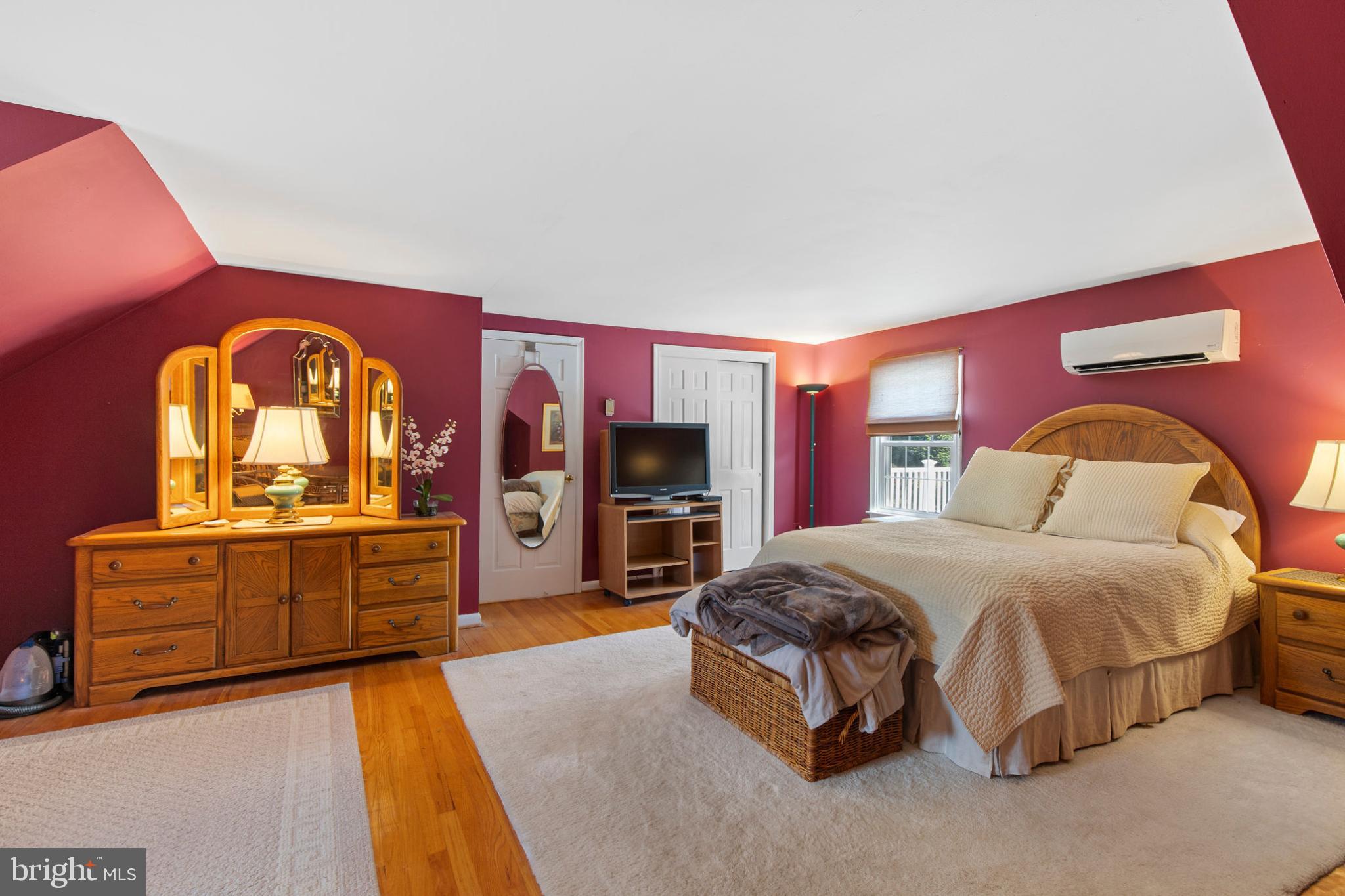 JARRETTSVILLE - Residential