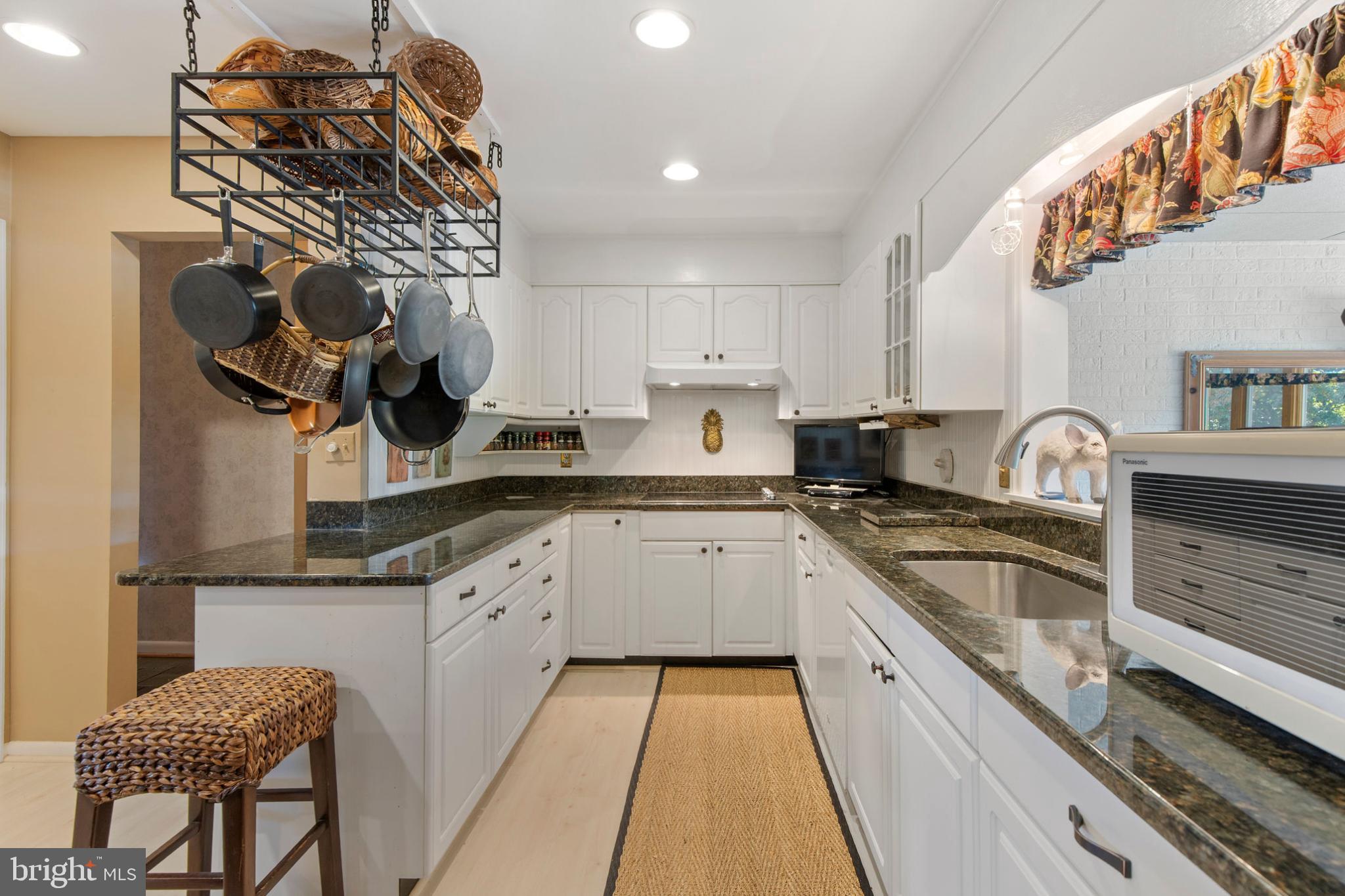 JARRETTSVILLE - Residential