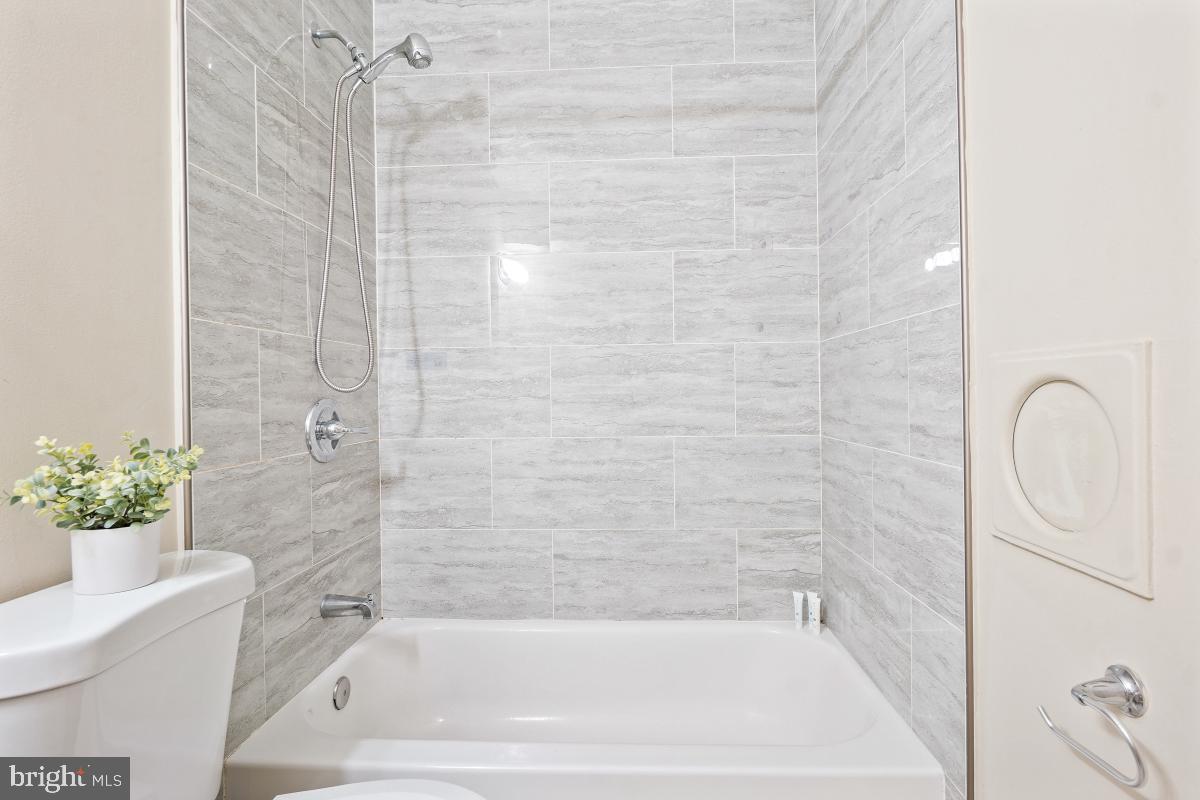 VILLAGE OF HARPERS CHOICE - Residential