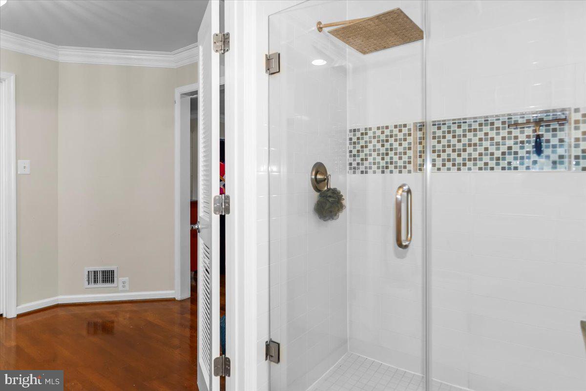 FLOWER VALLEY - Residential