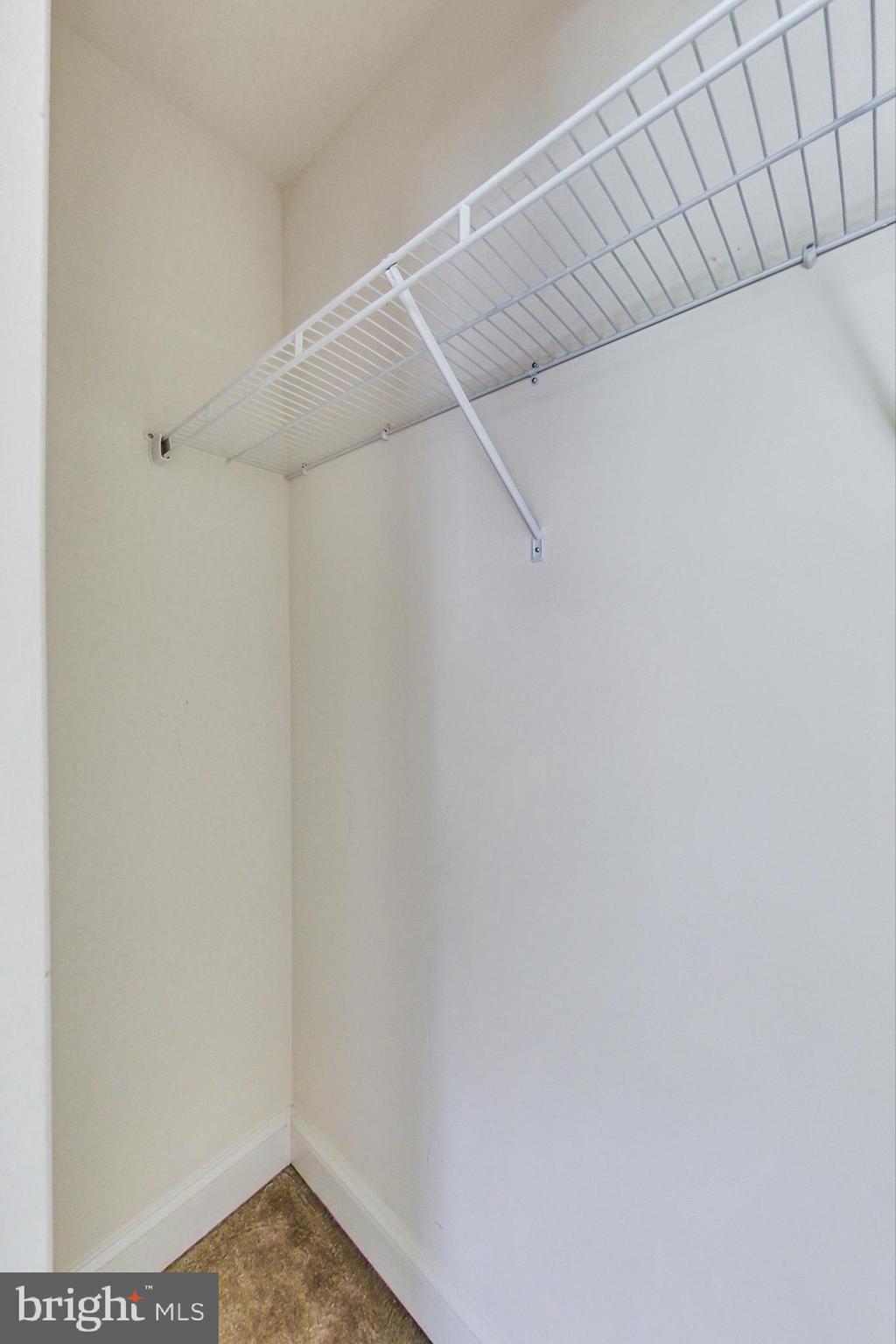 ROCK CREEK WOODS - Residential Lease