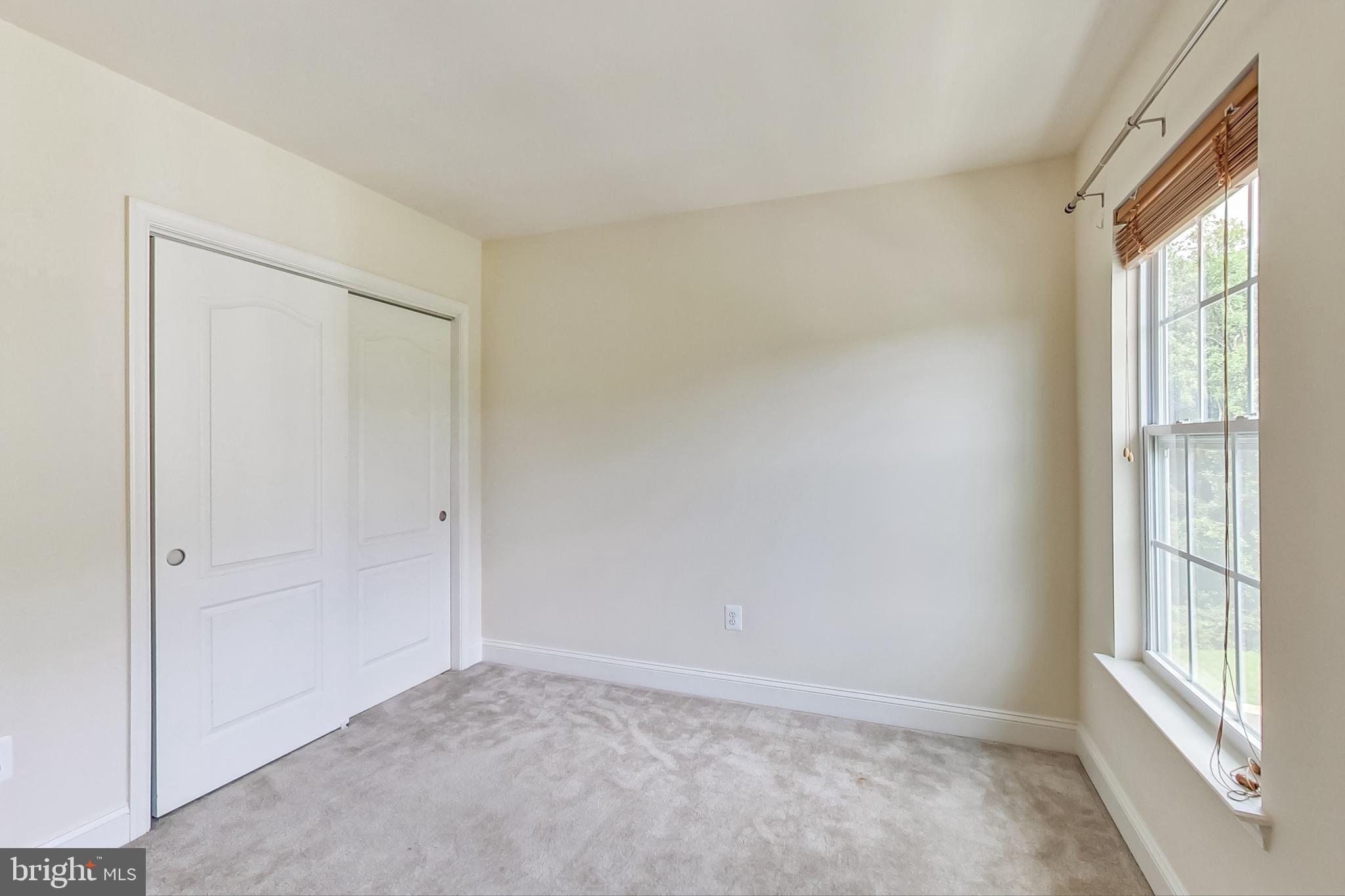 ROCK CREEK WOODS - Residential Lease