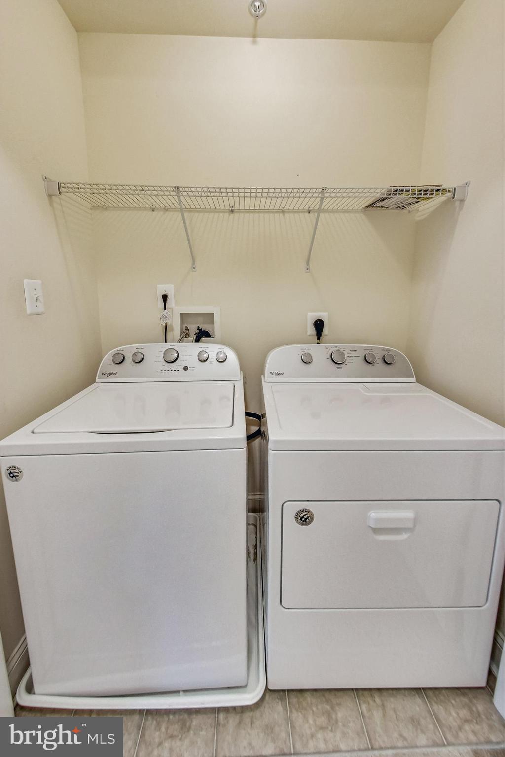 ROCK CREEK WOODS - Residential Lease