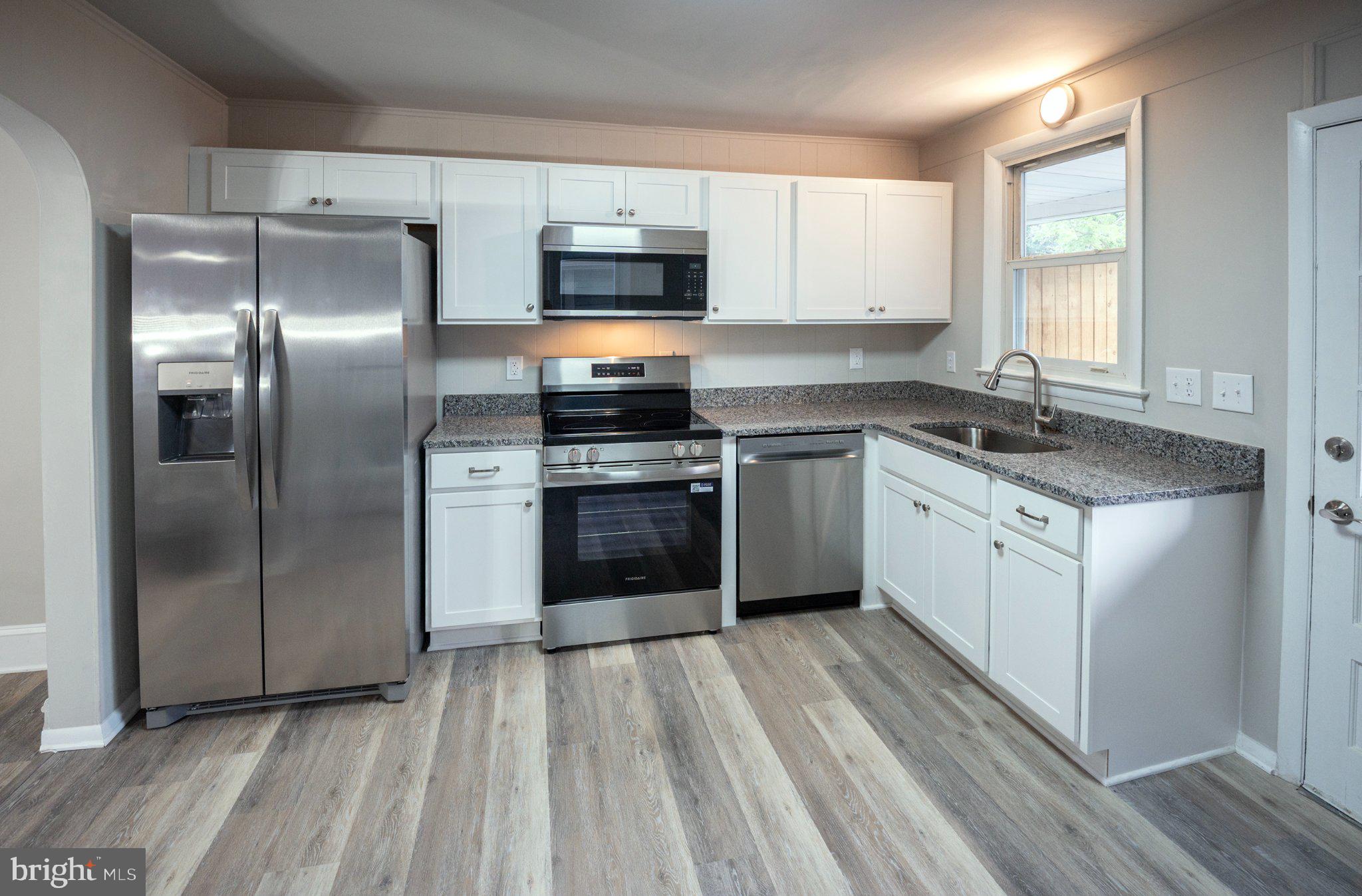 604 W MAIN STREET