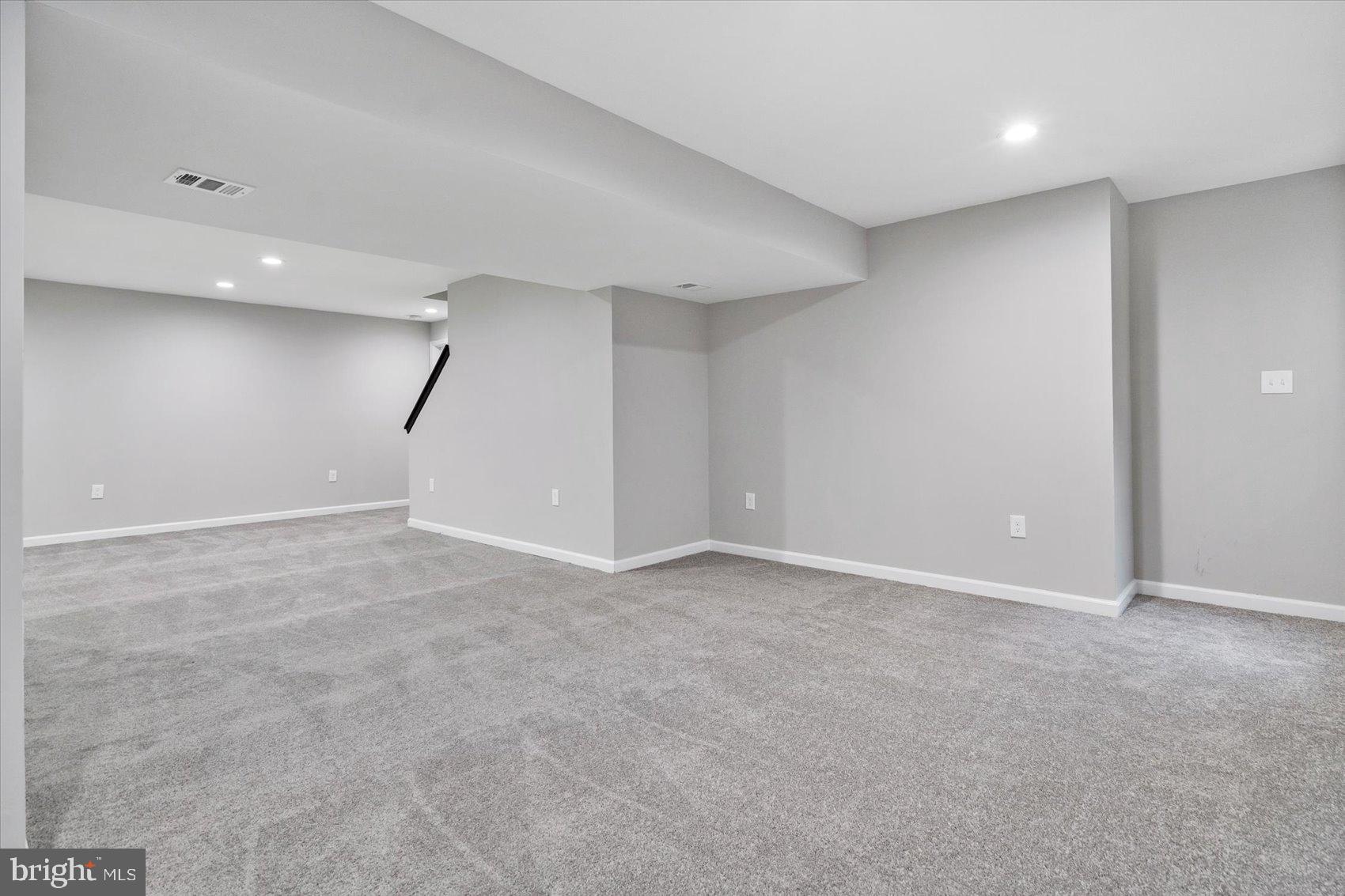 CARROLLTON MANOR - Residential