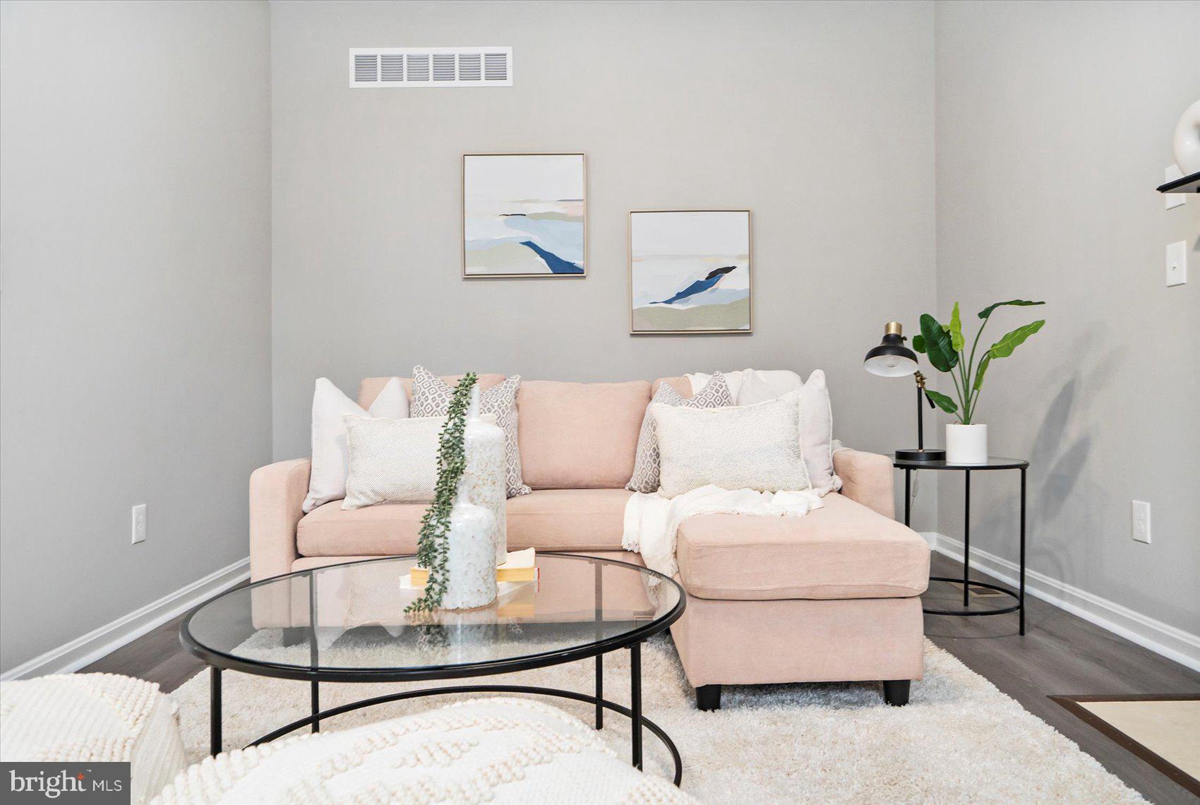 CARROLLTON MANOR - Residential