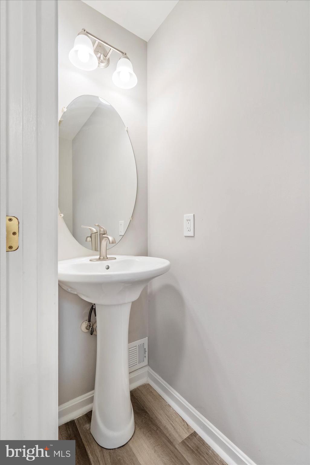 CARROLLTON MANOR - Residential