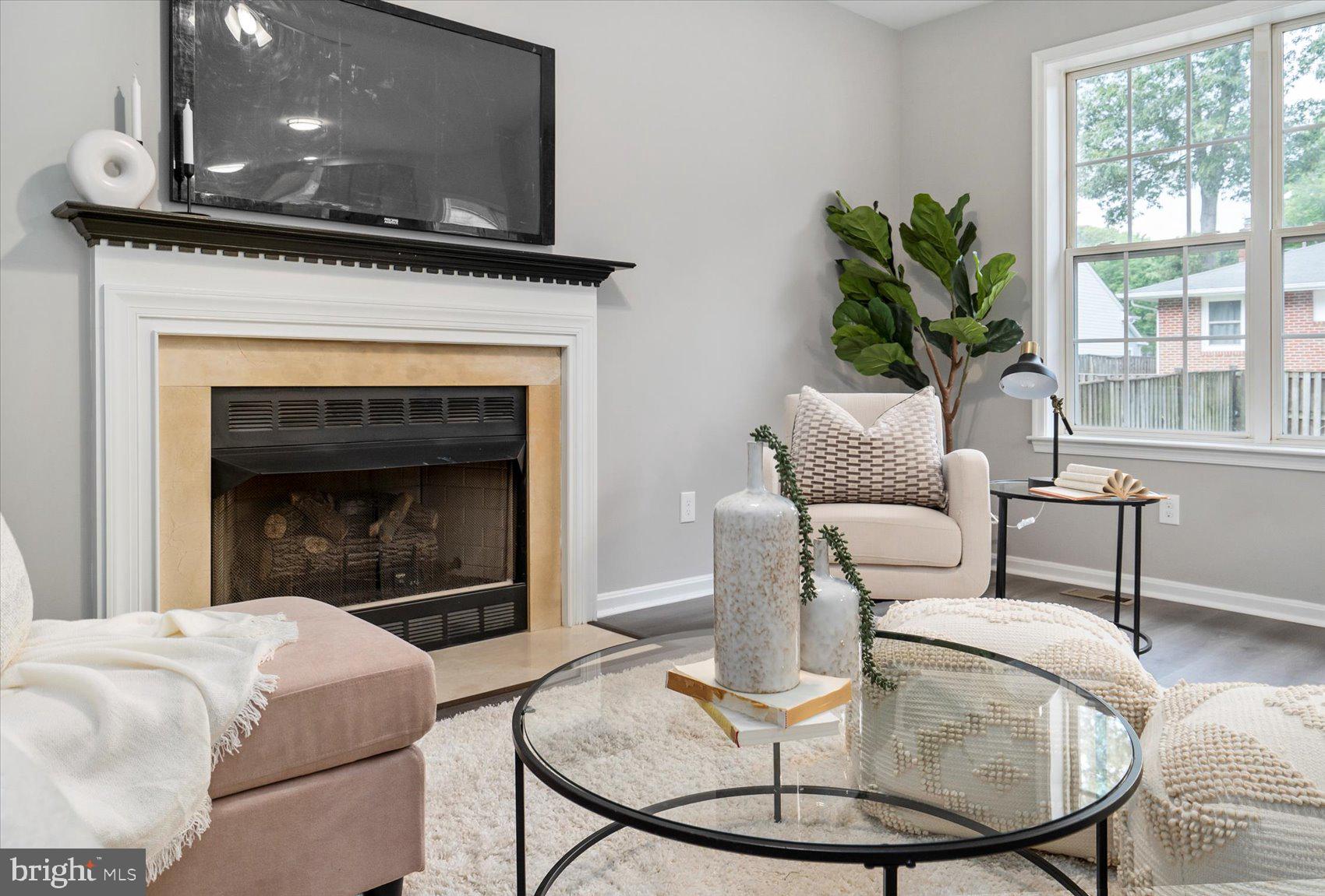 CARROLLTON MANOR - Residential