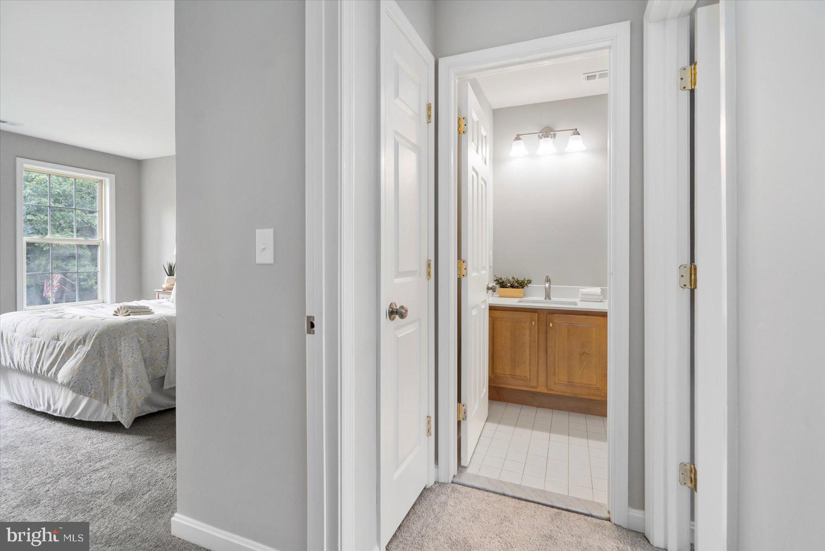 CARROLLTON MANOR - Residential