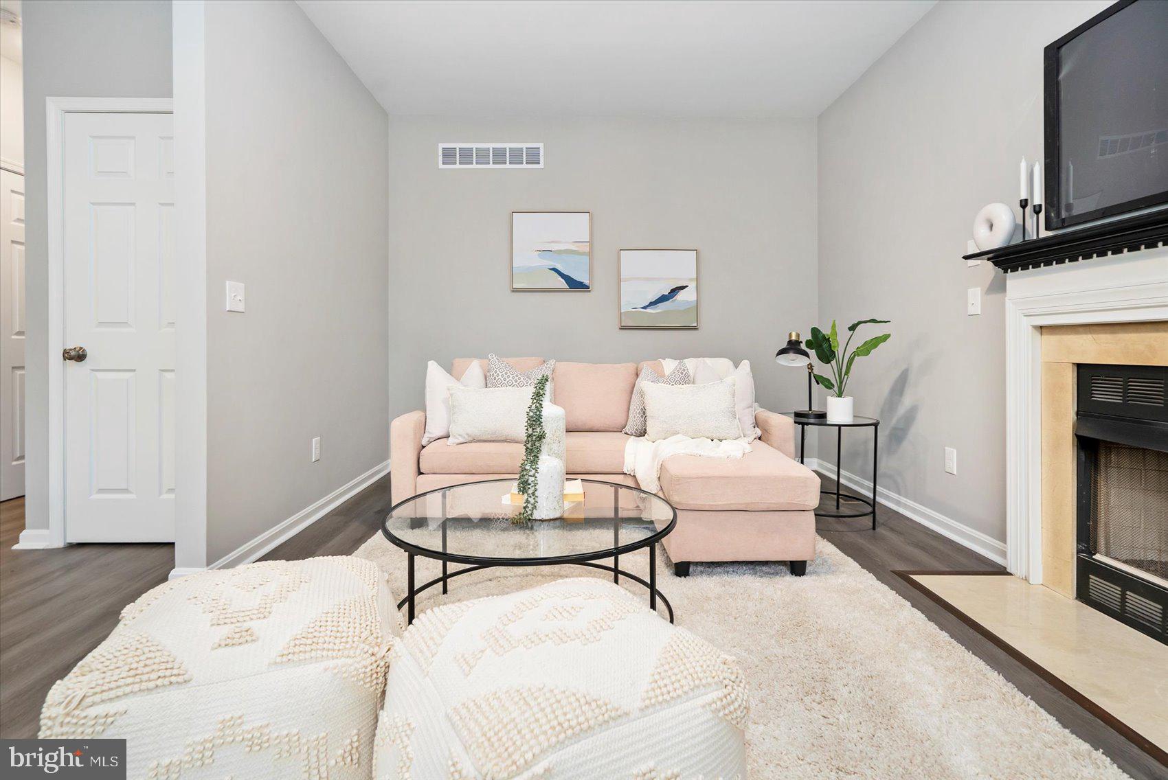 CARROLLTON MANOR - Residential