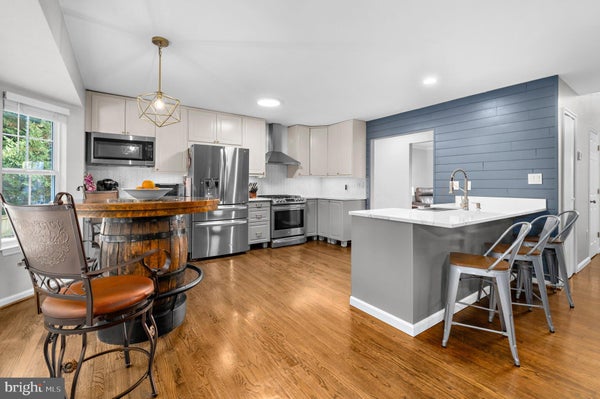 8111 SAGAMORE WAY, PASADENA, MD 21122 - Image da8d168e488d0c096bc658329b25af97/2328124232