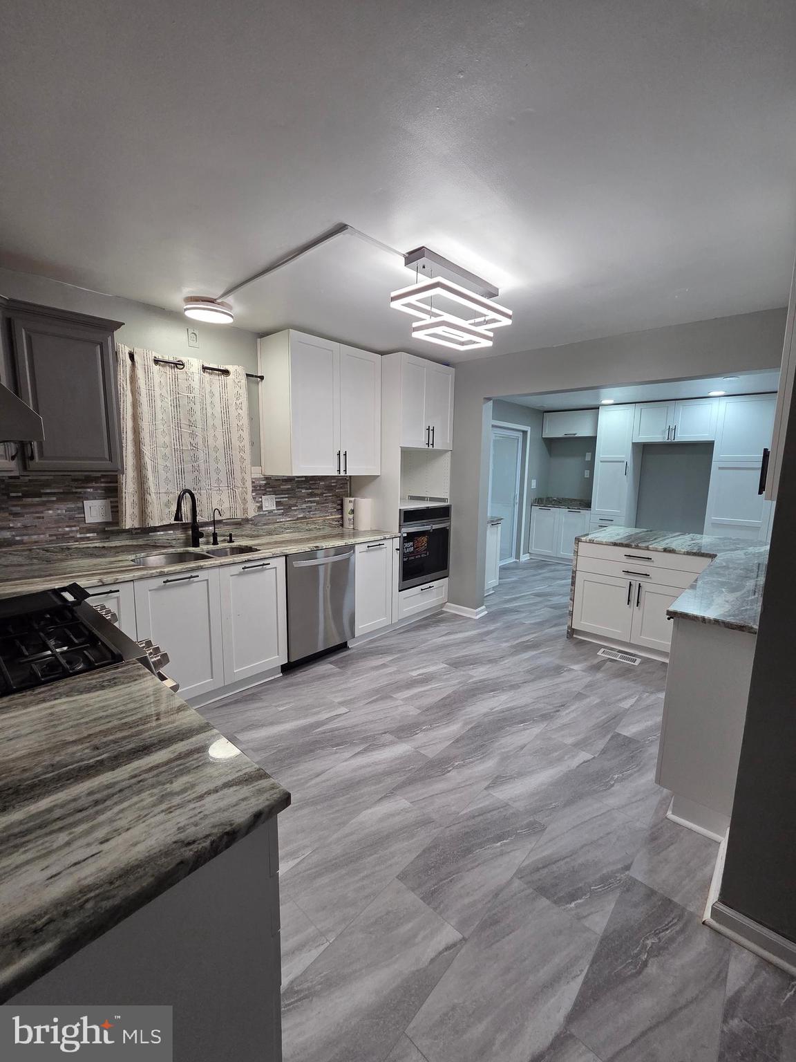 CATONSVILLE - Residential