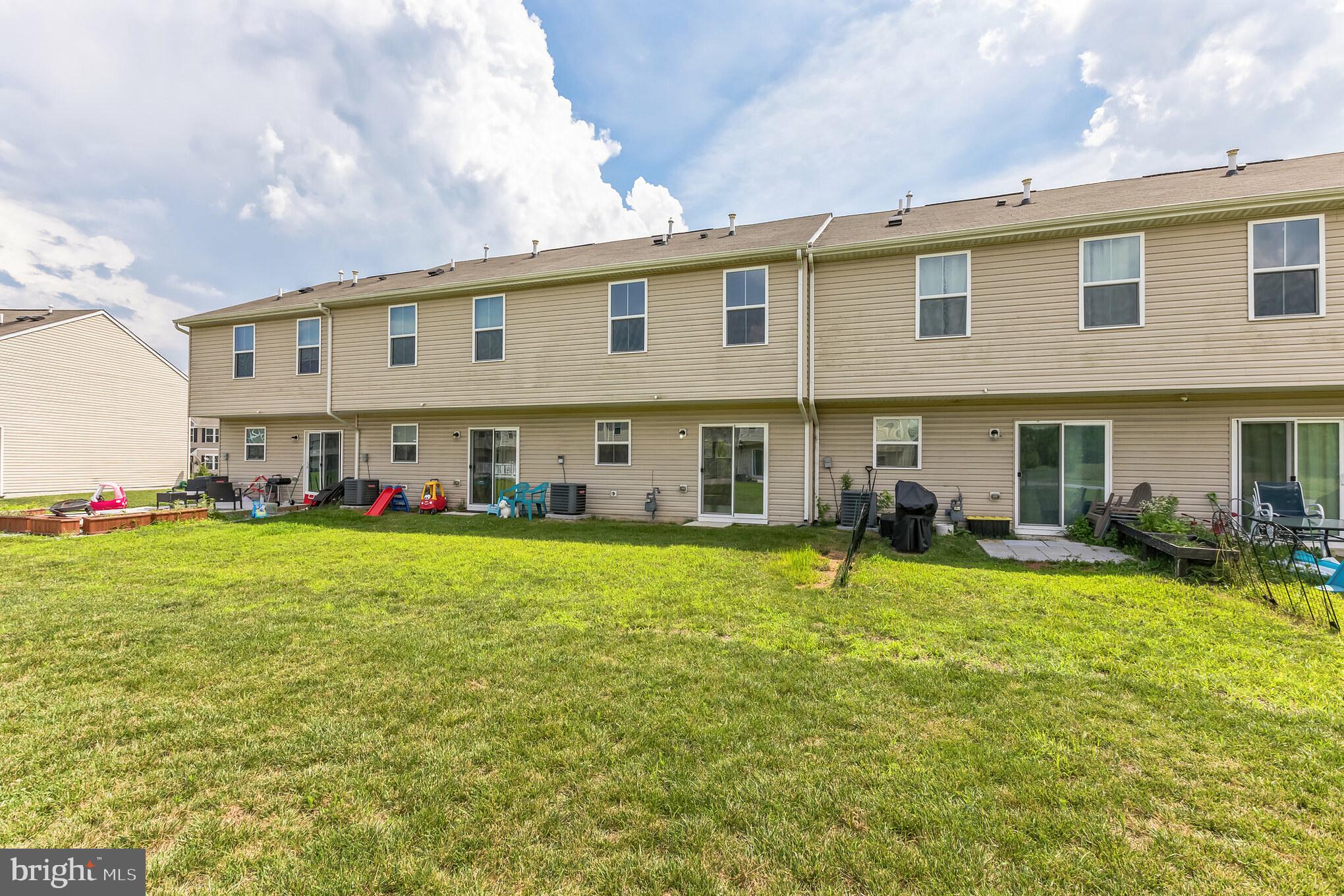 WEST CREEK VILLAGE - Residential