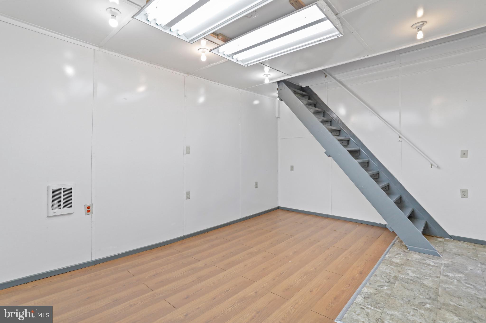 MOUNTAIN WALK - Residential