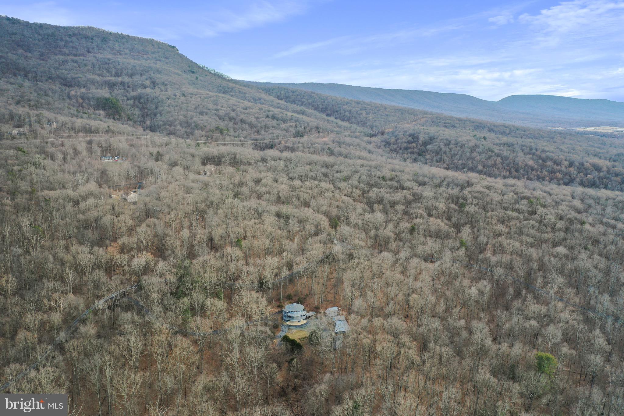 MOUNTAIN WALK - Residential