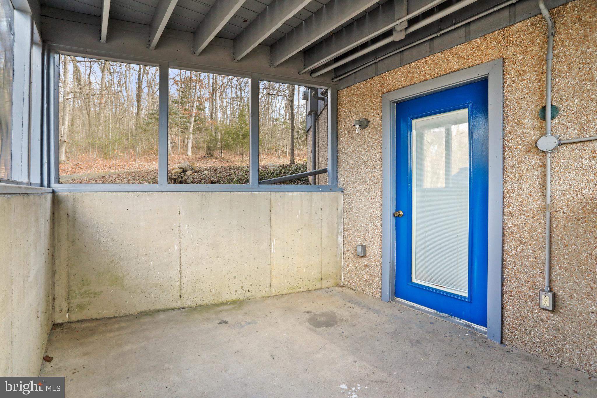 MOUNTAIN WALK - Residential