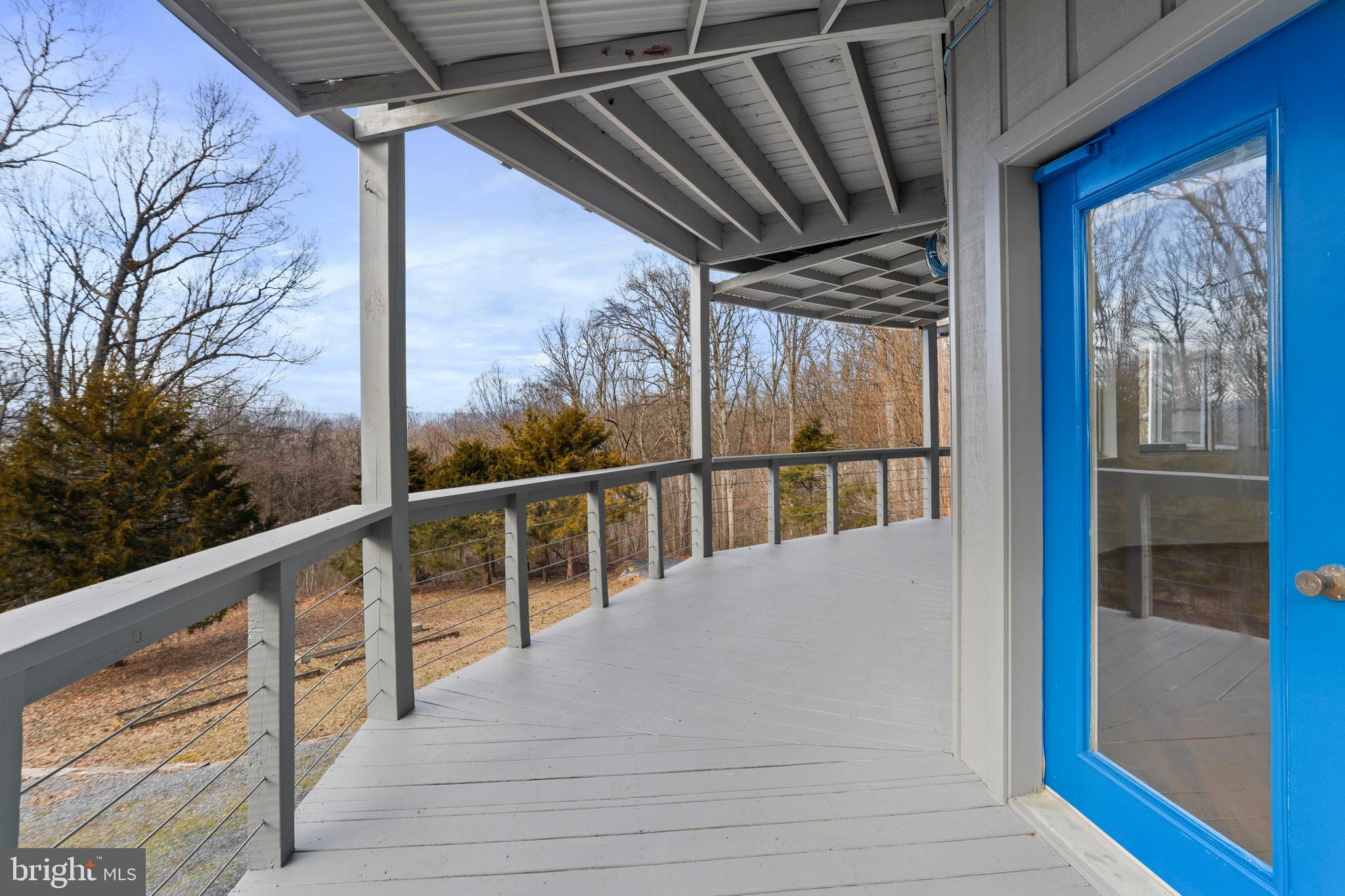 MOUNTAIN WALK - Residential