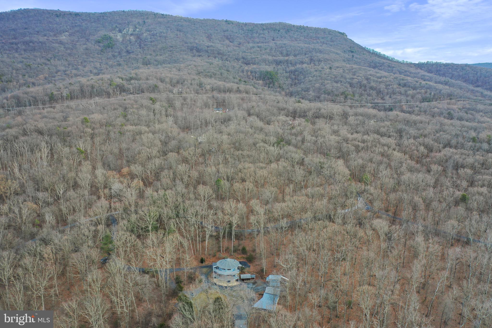 MOUNTAIN WALK - Residential