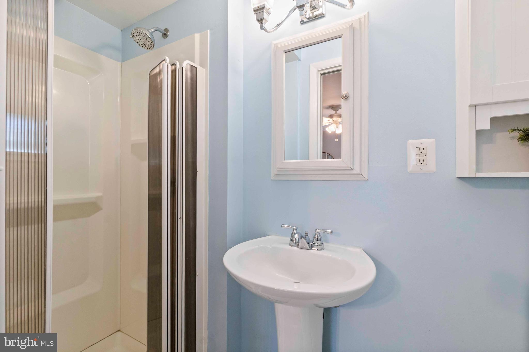 KEEPER HILL - Residential