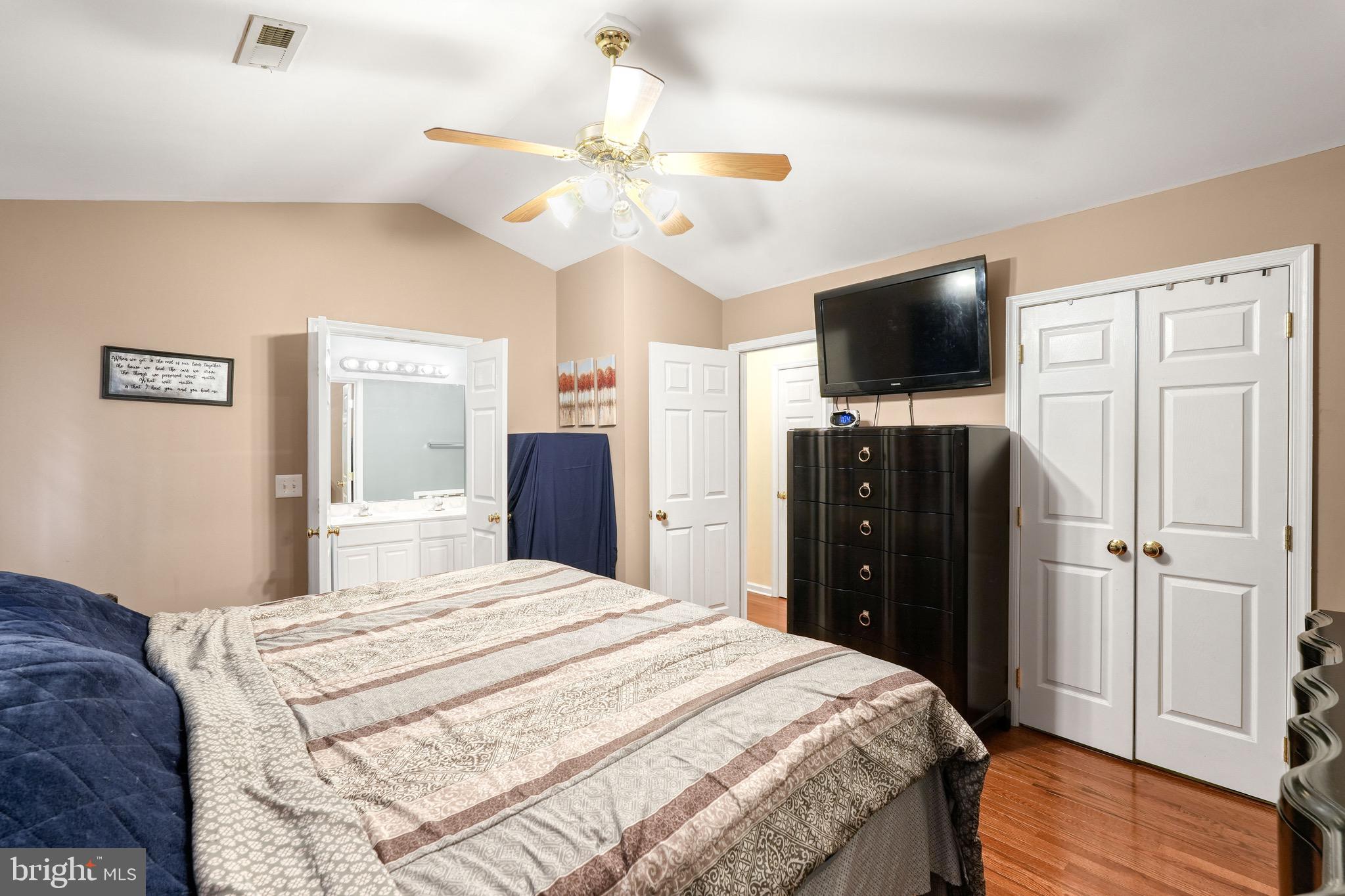 PRESIDENTIAL LAKES - Residential