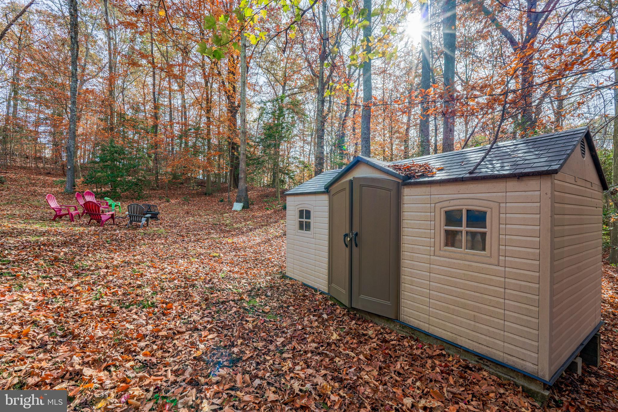 PRESIDENTIAL LAKES - Residential