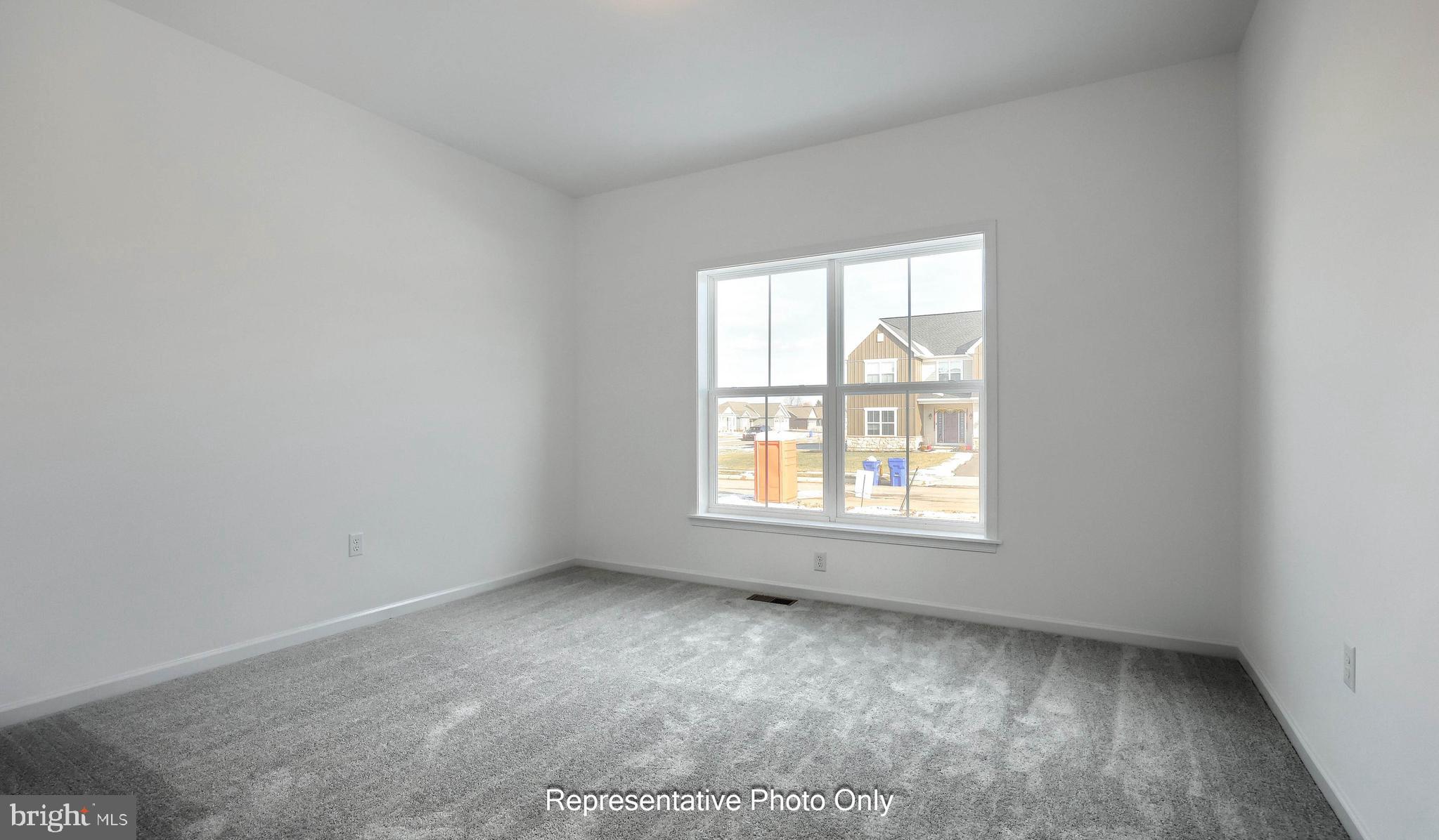 MOUNTAIN VIEW ESTATES - Residential