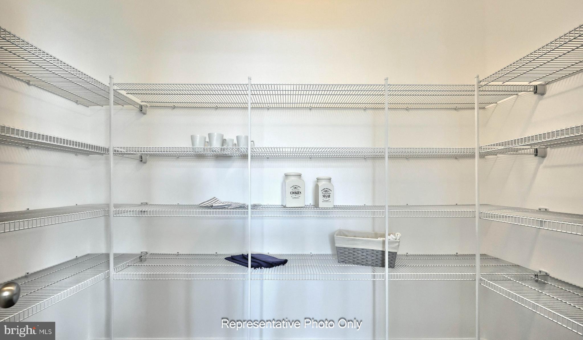 MOUNTAIN VIEW ESTATES - Residential