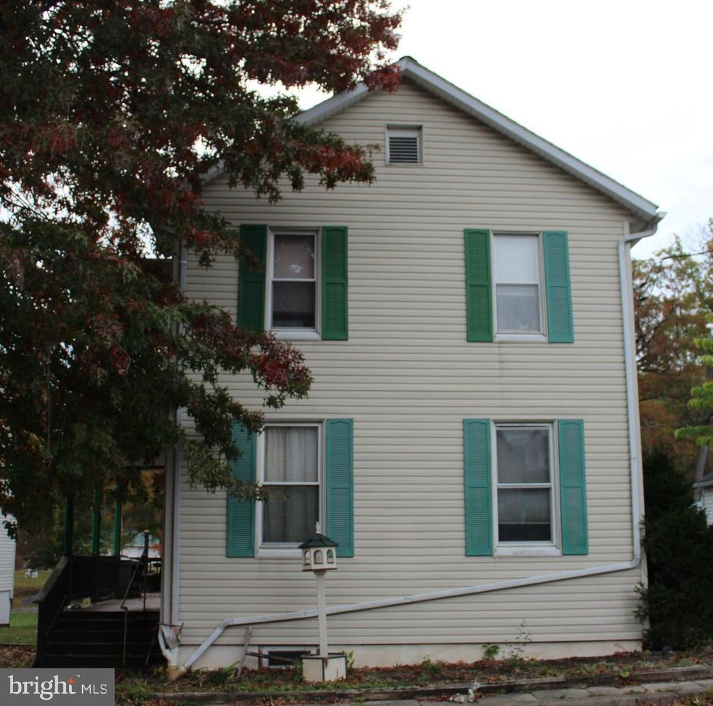 Photo of 23 - S S Moore Street, ELIZABETHVILLE, PA 17023 (MLS # PADA2051016)
